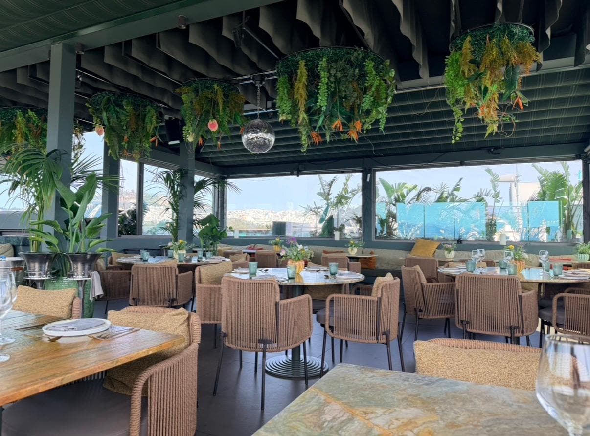 Rooftop restaurant 