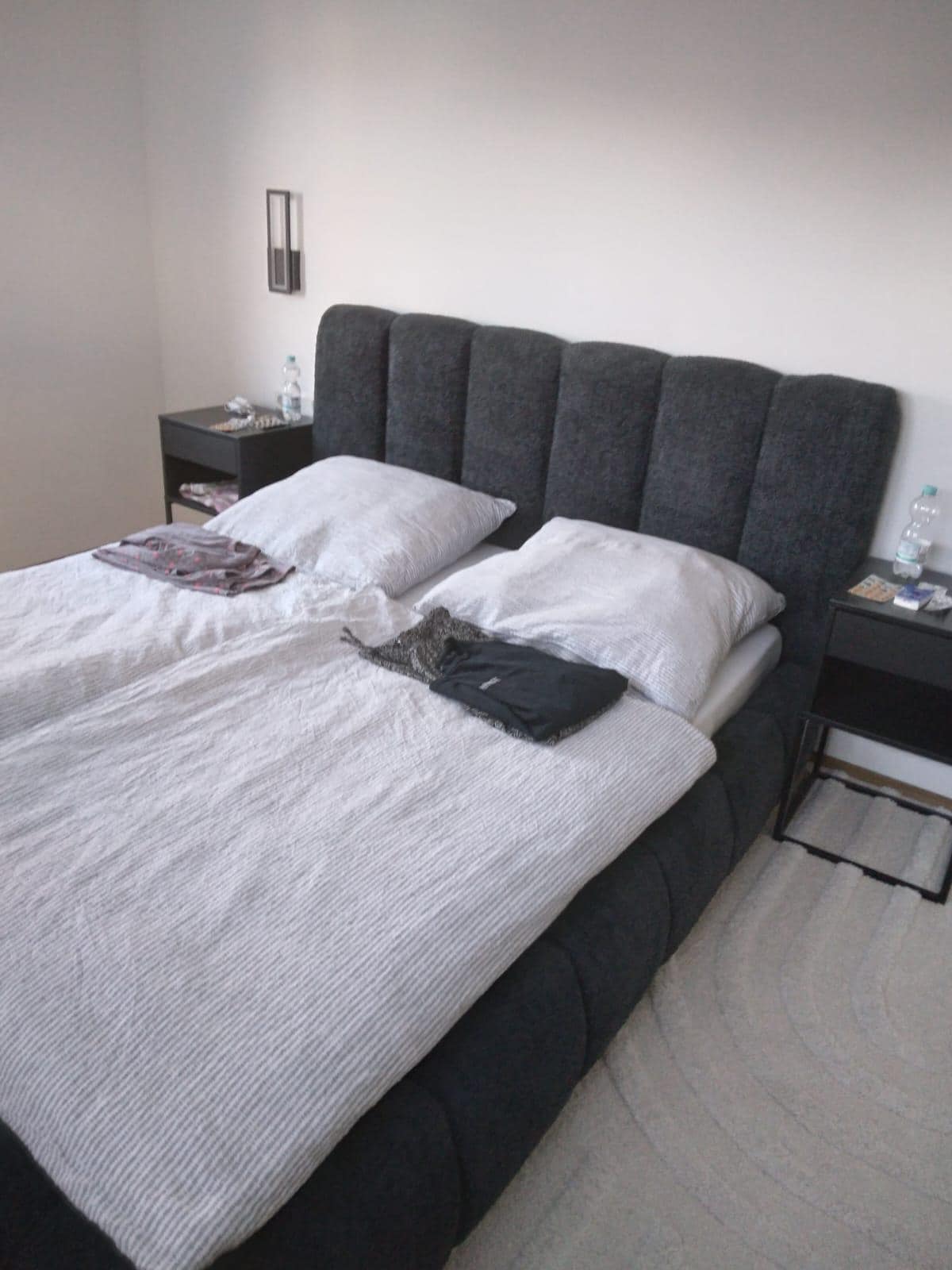 Eines von den Schlafzimmern 