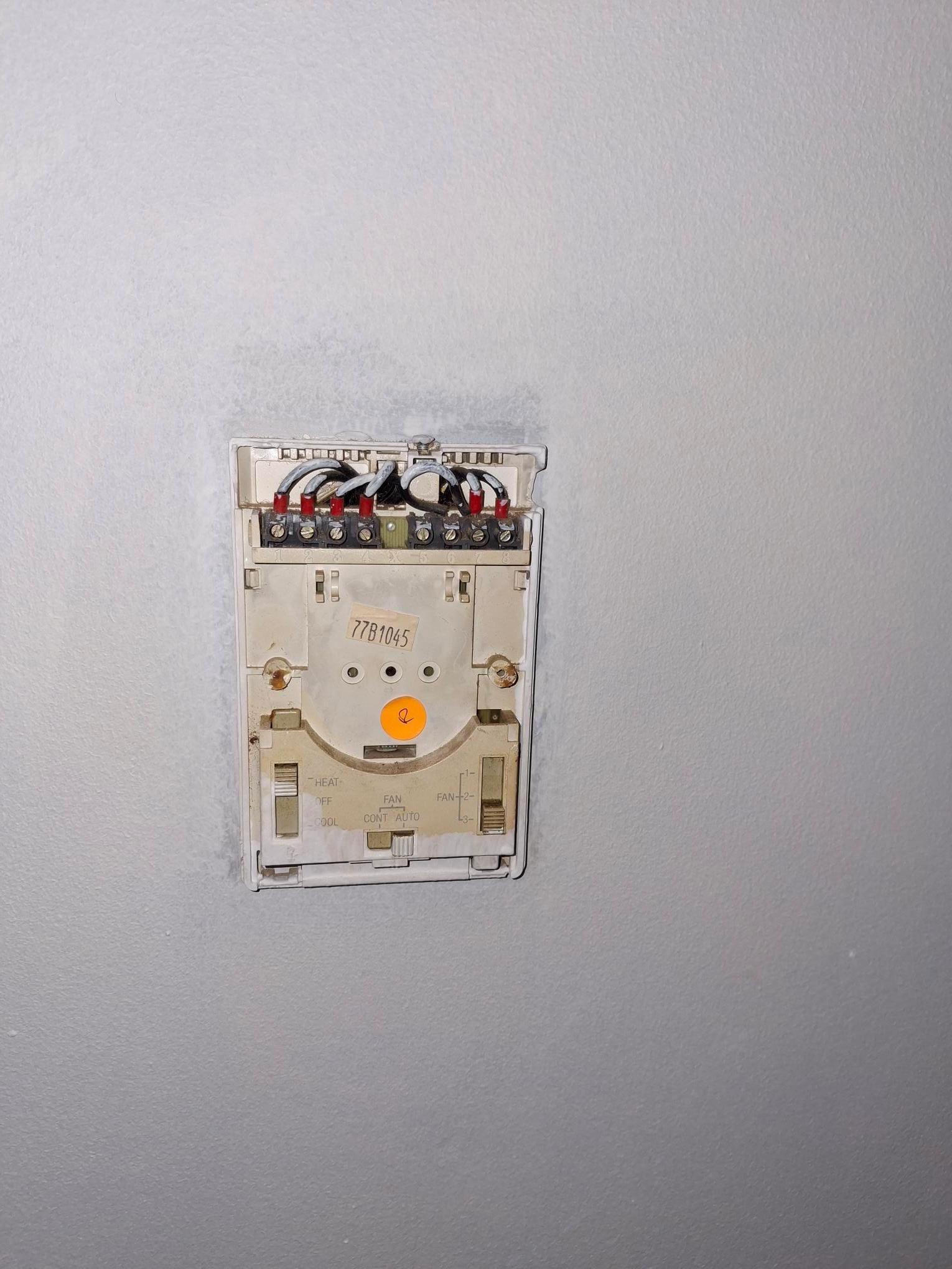 Thermostat Area (H.S)