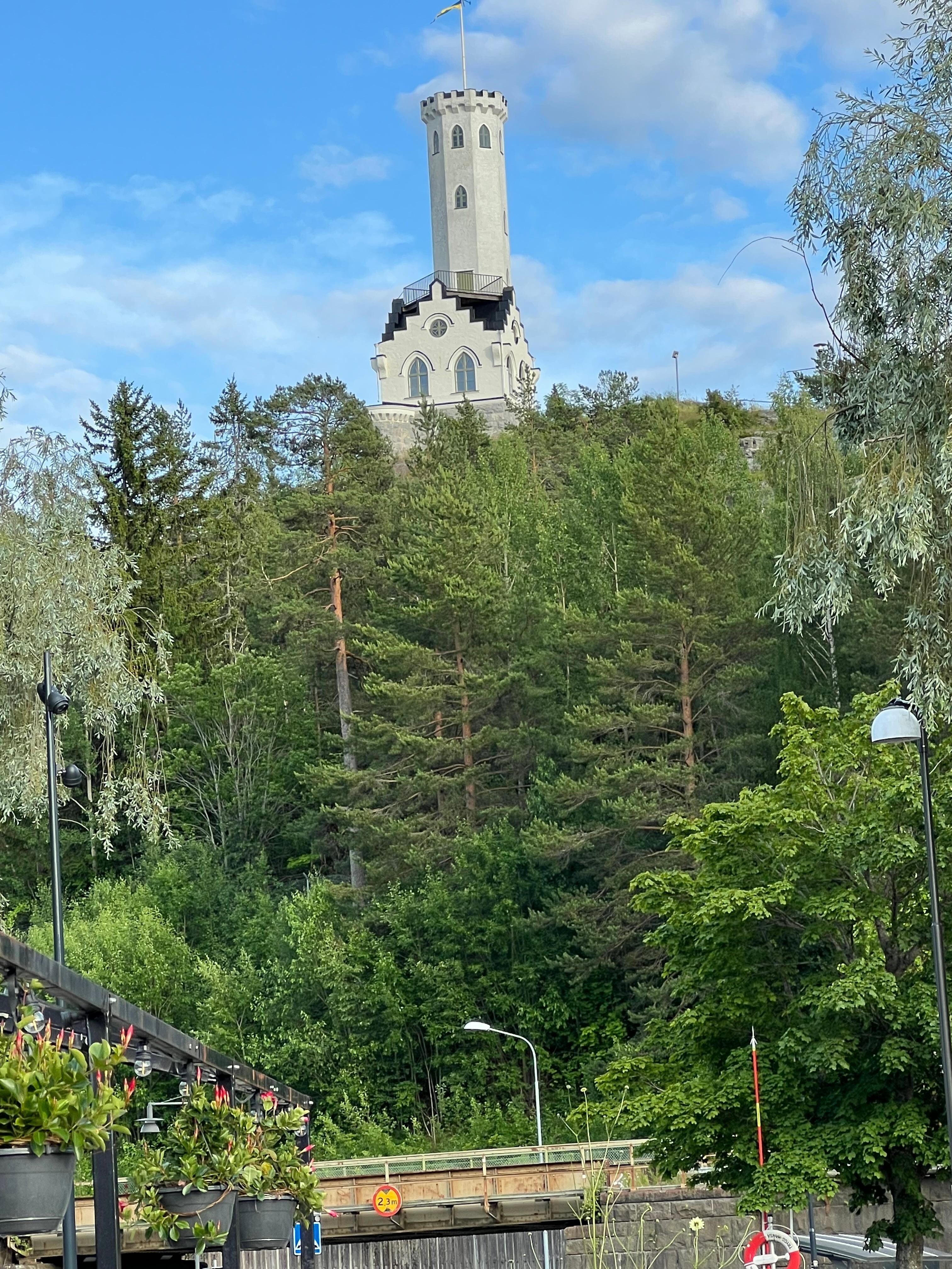 Från samma stääe