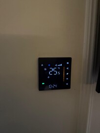 The temperature of the room, it peaked at 28°