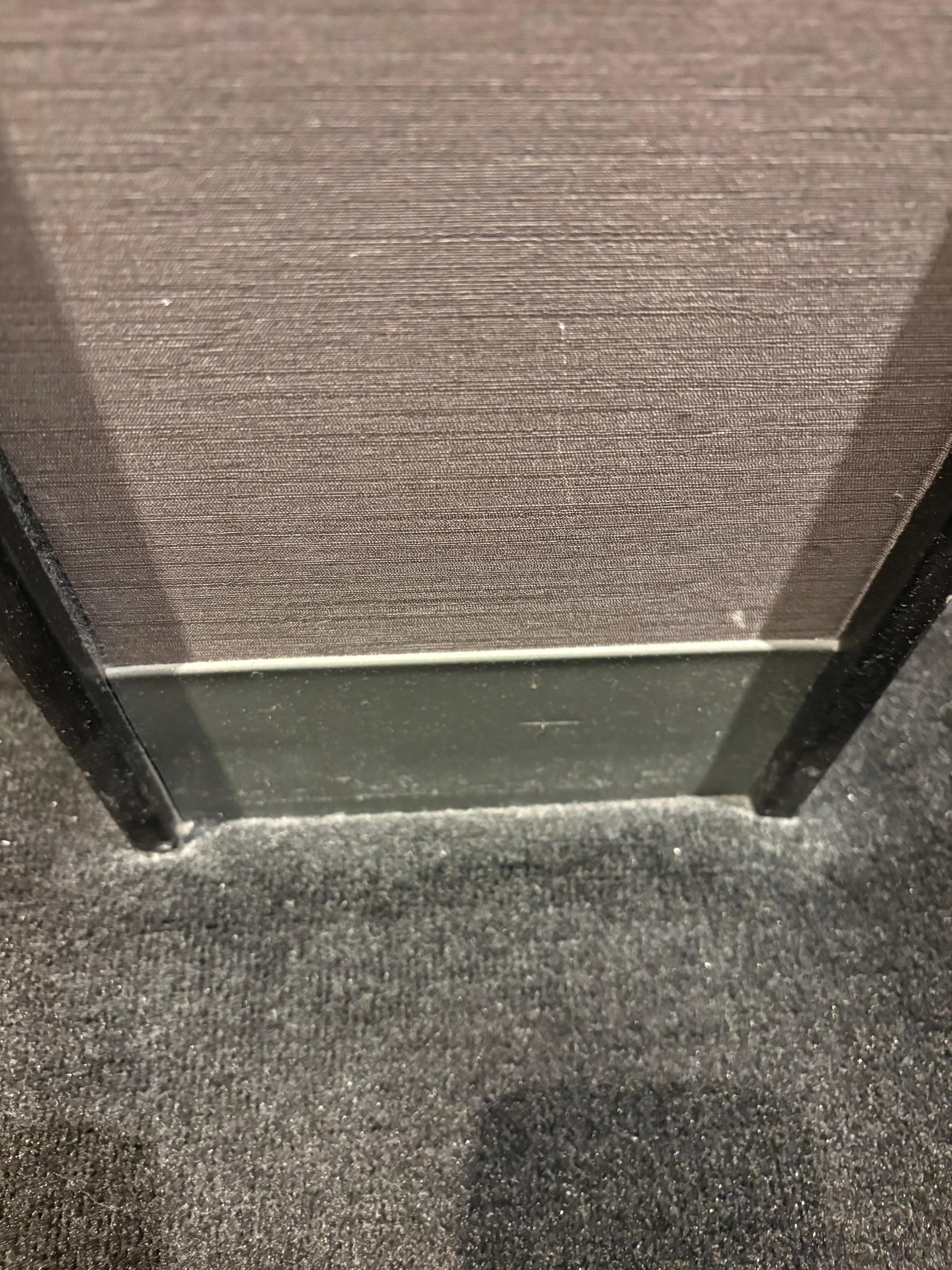 All around the corners need to be vacuum , the carpets look very thirty.