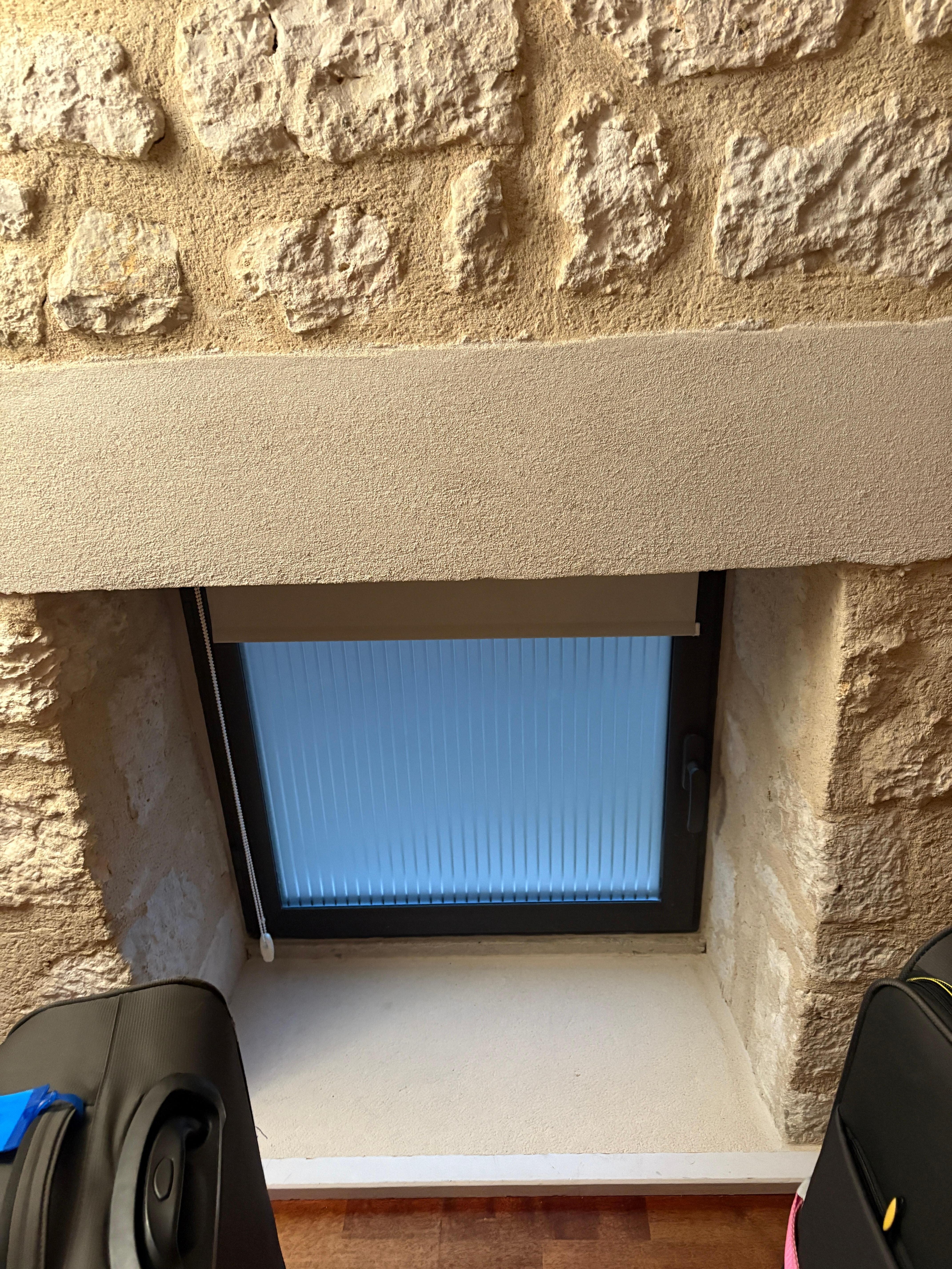 Floor level window