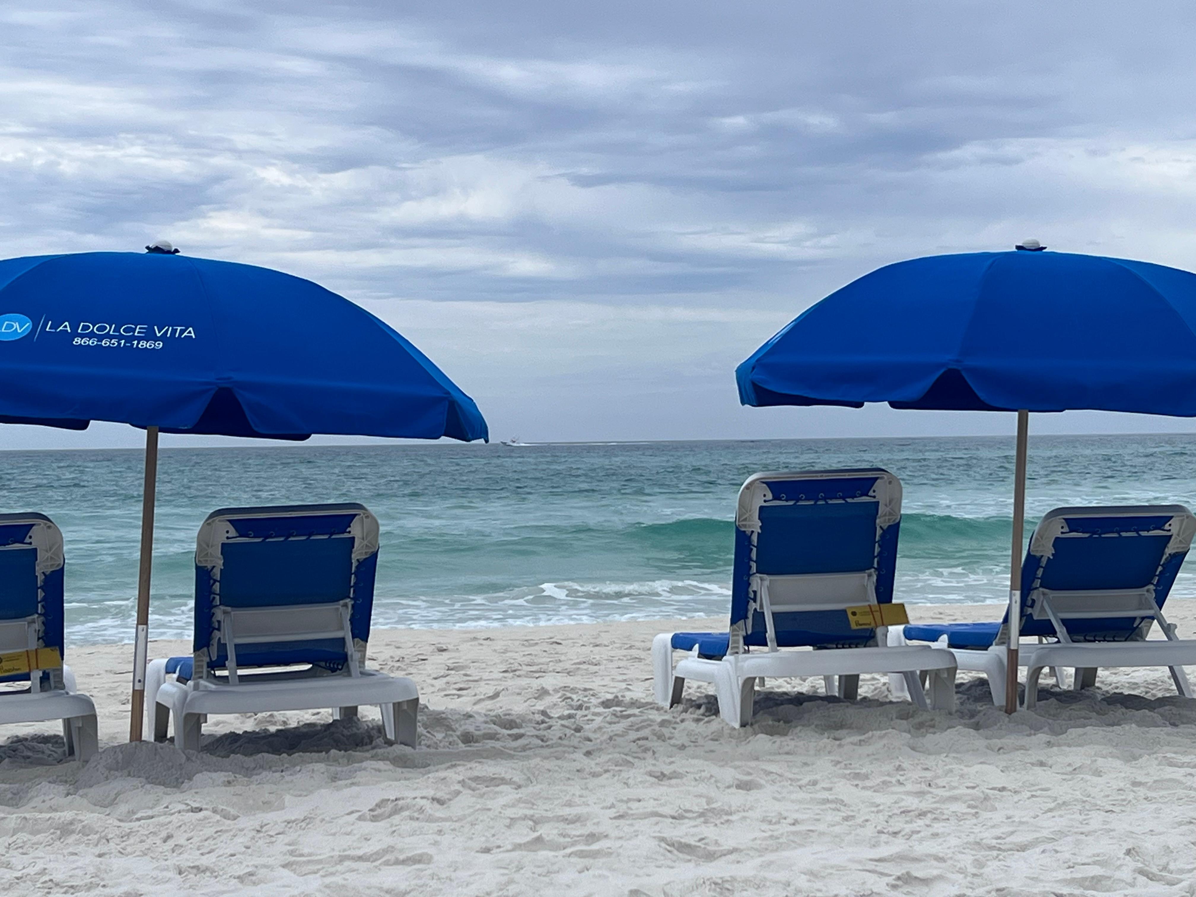 Great beach chairs,