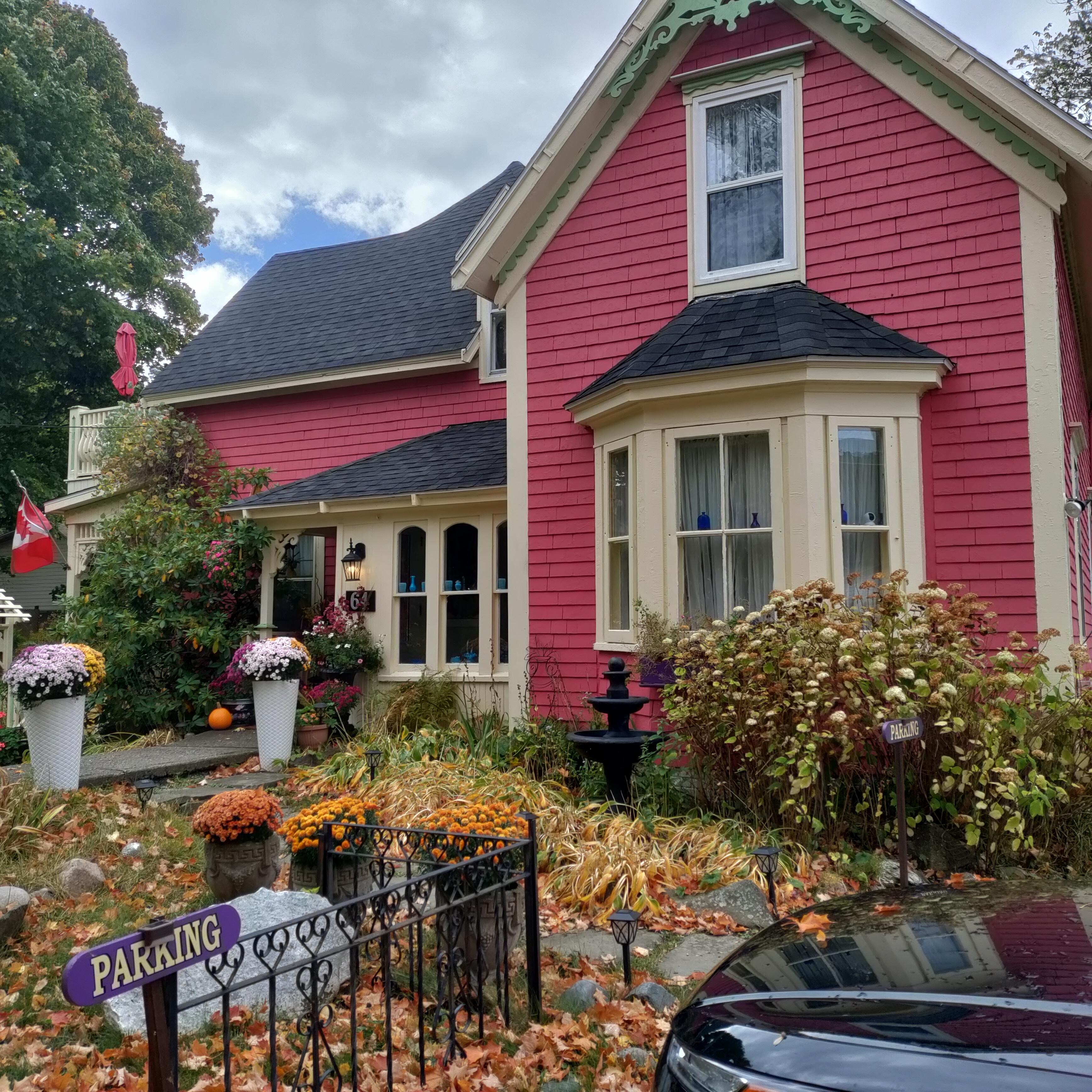 The fall garden was bursting with color. 