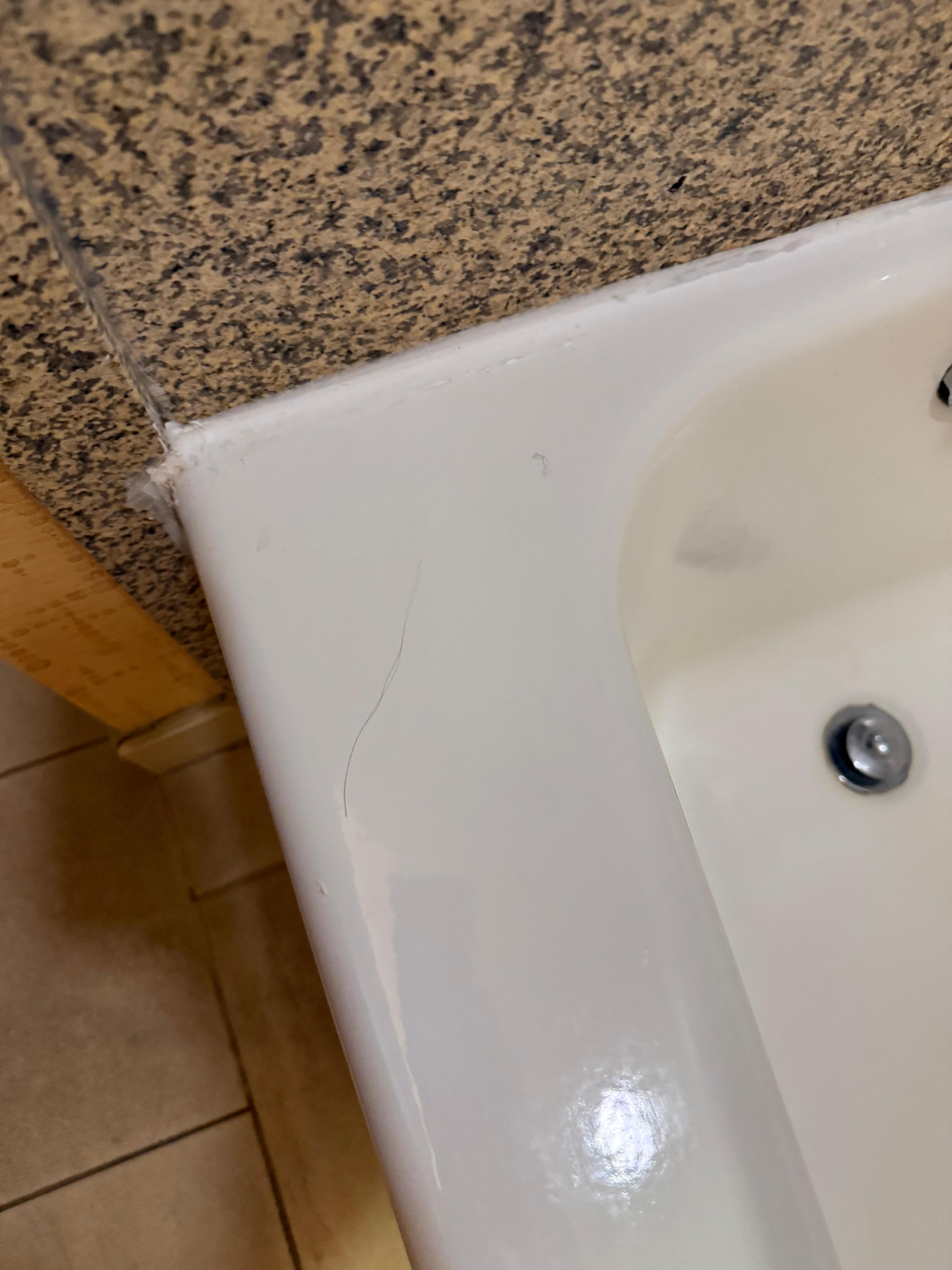 Bathtub wasn’t cleaned very well. Hair in a lot of places. 