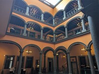 Very Colonial design