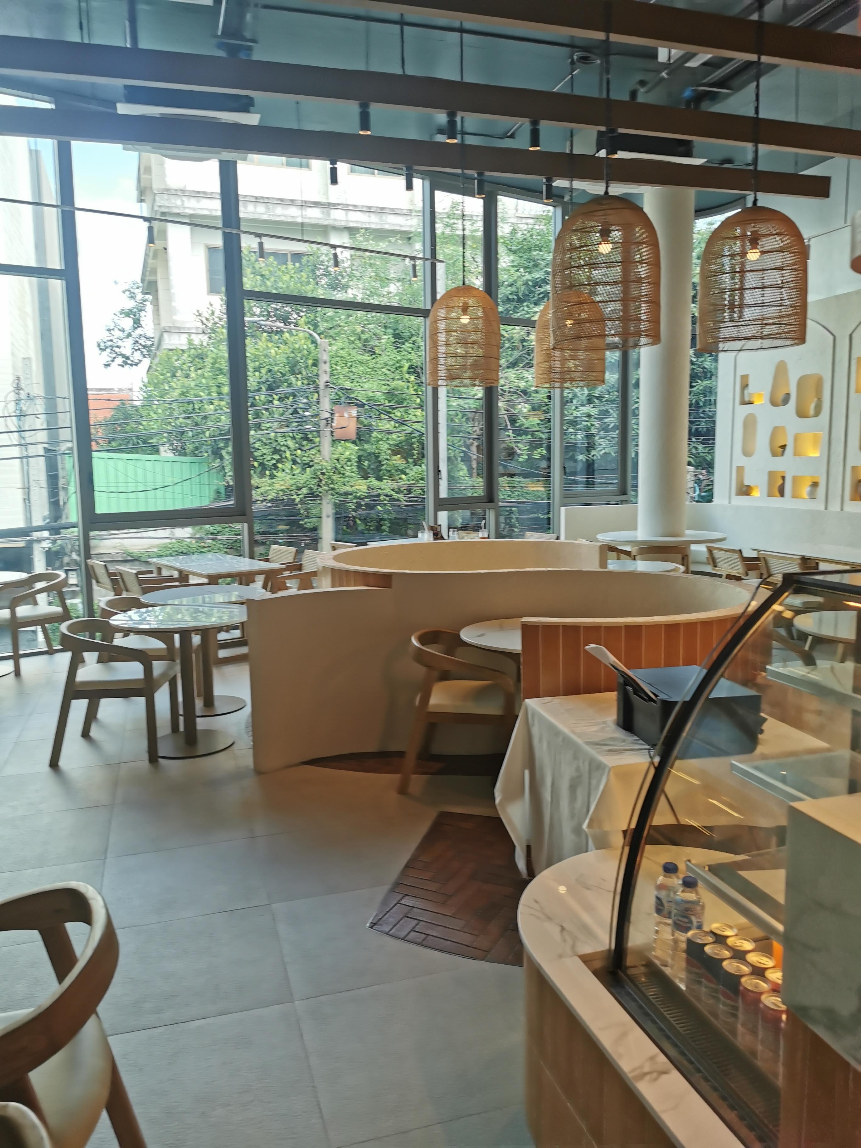 Inside the restaurant 