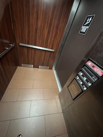Working elevator.