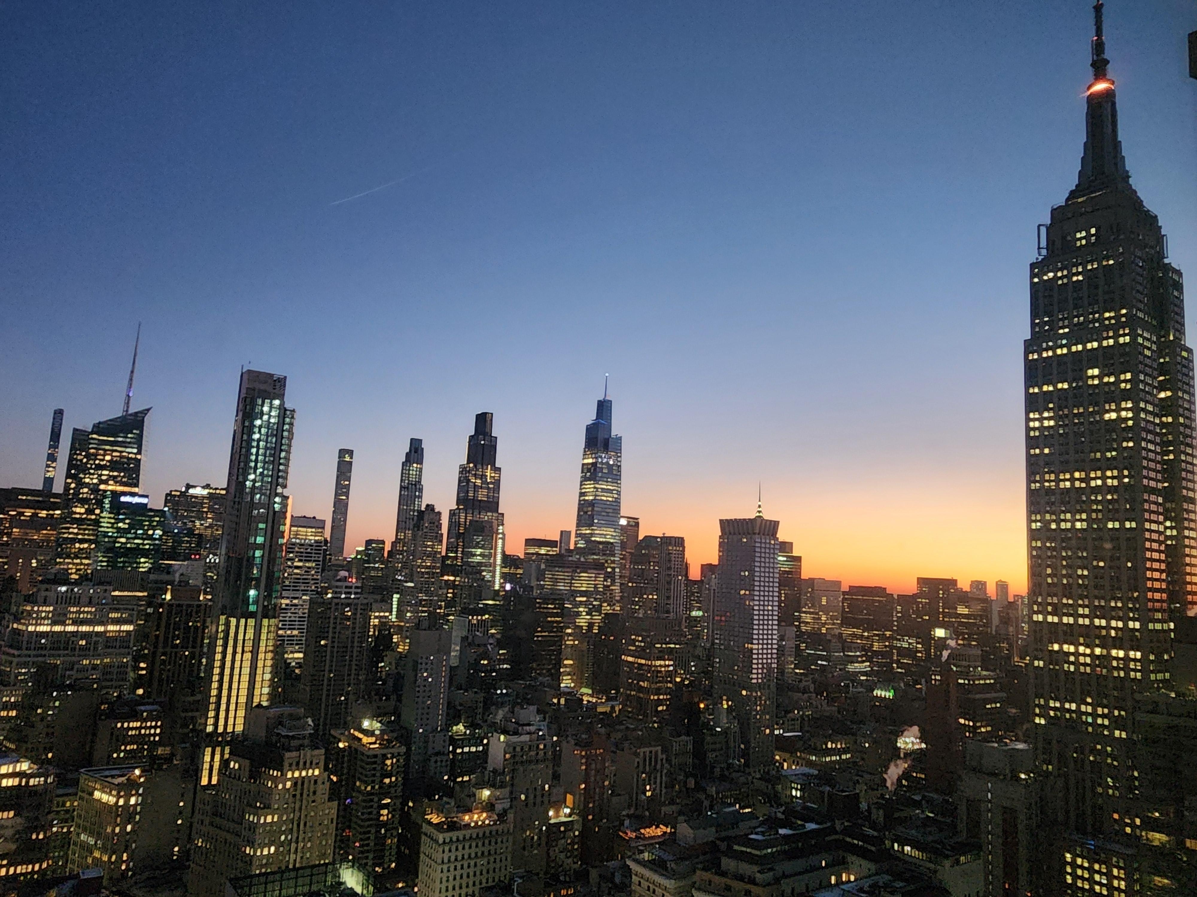 Sunrise over Manhatton and the Empire State Building