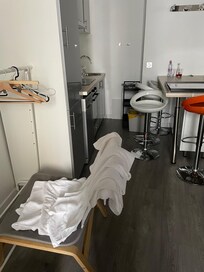 dirty towels