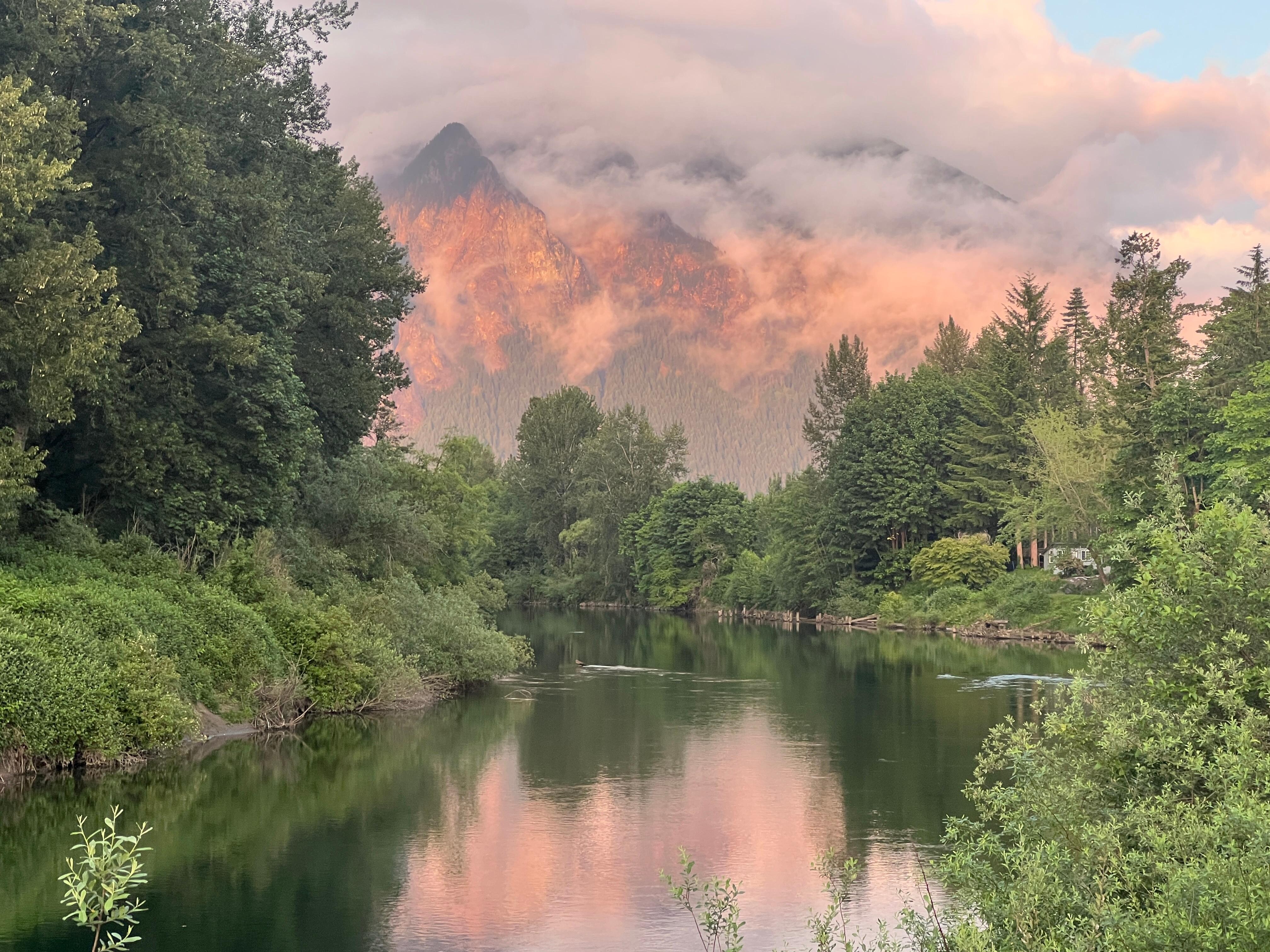Snoqualmie sunset 