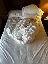 Housekeeping didn’t clean bed as they claim a personal item was on bed which there was not.