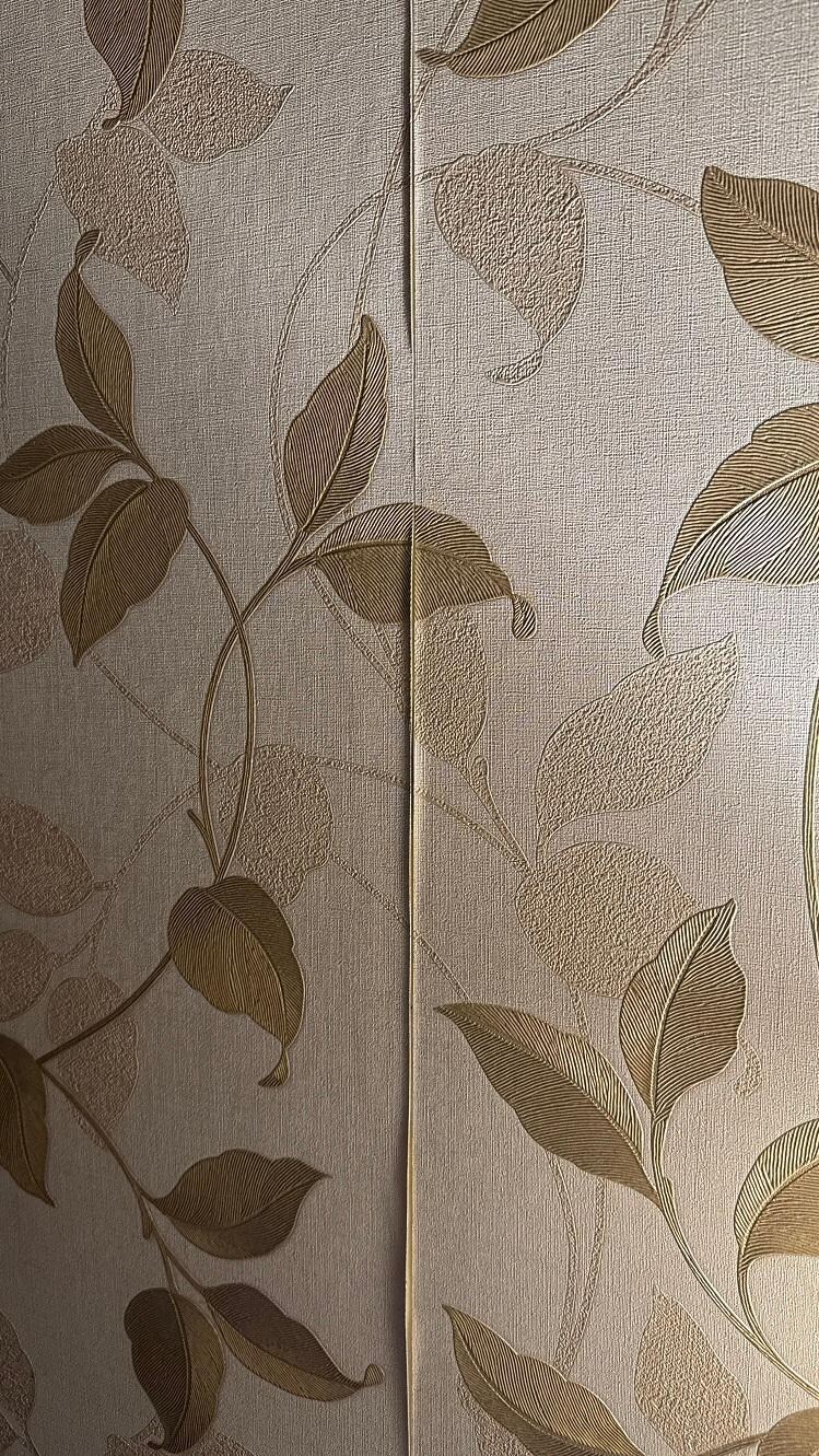 Peeling wallpaper