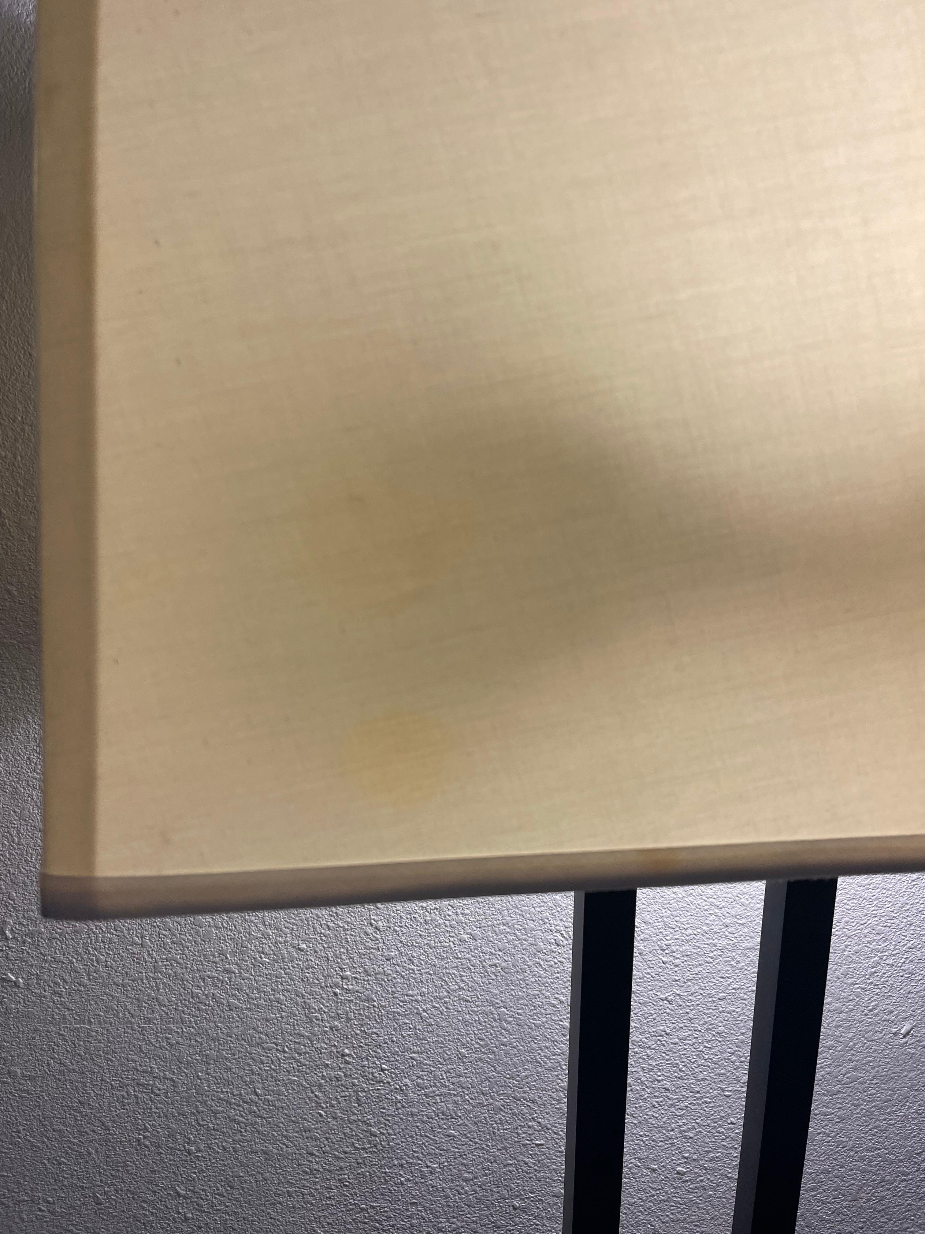Lamp shade