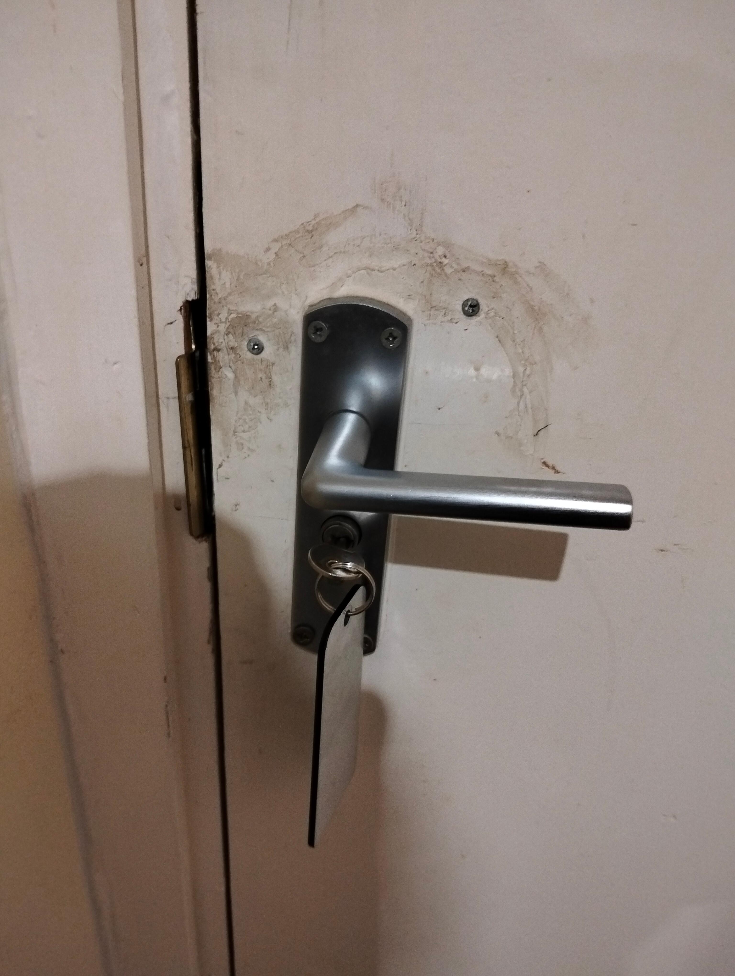 Scruffy door, handle falling off
