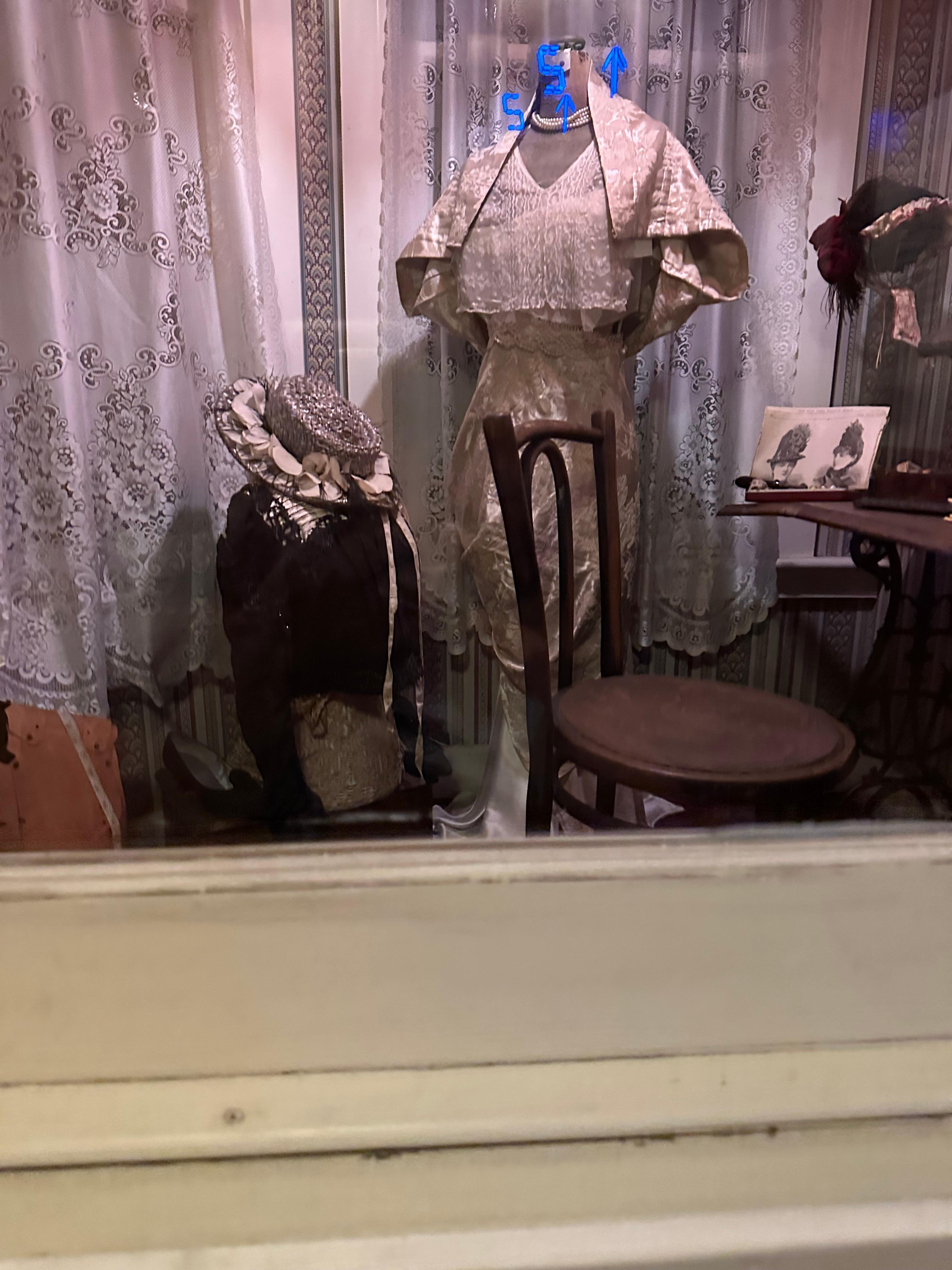Display from elevator
