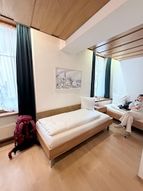 Twin room with bathroom