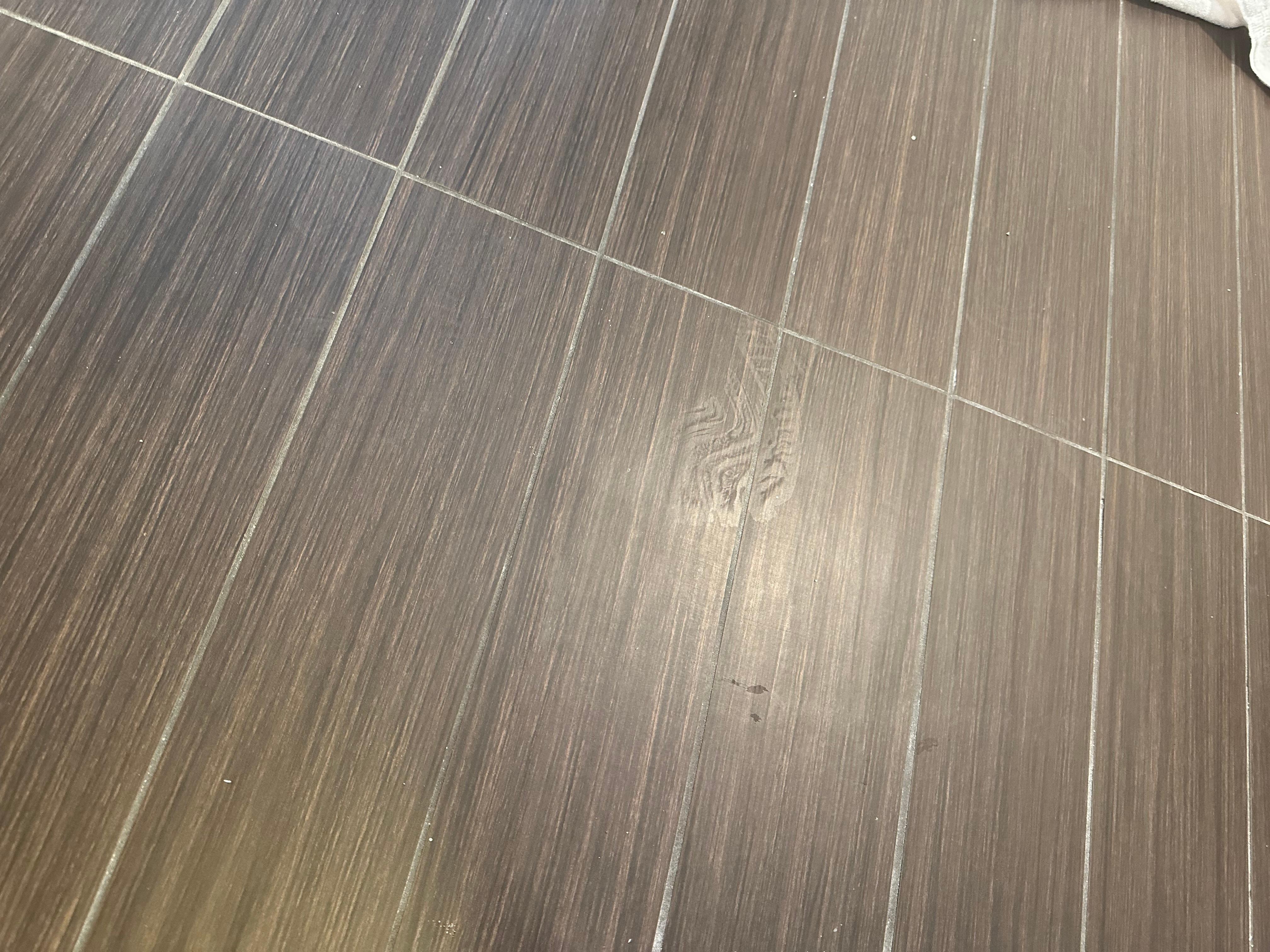 You can see the floors are dirty look at shoe marks on floor