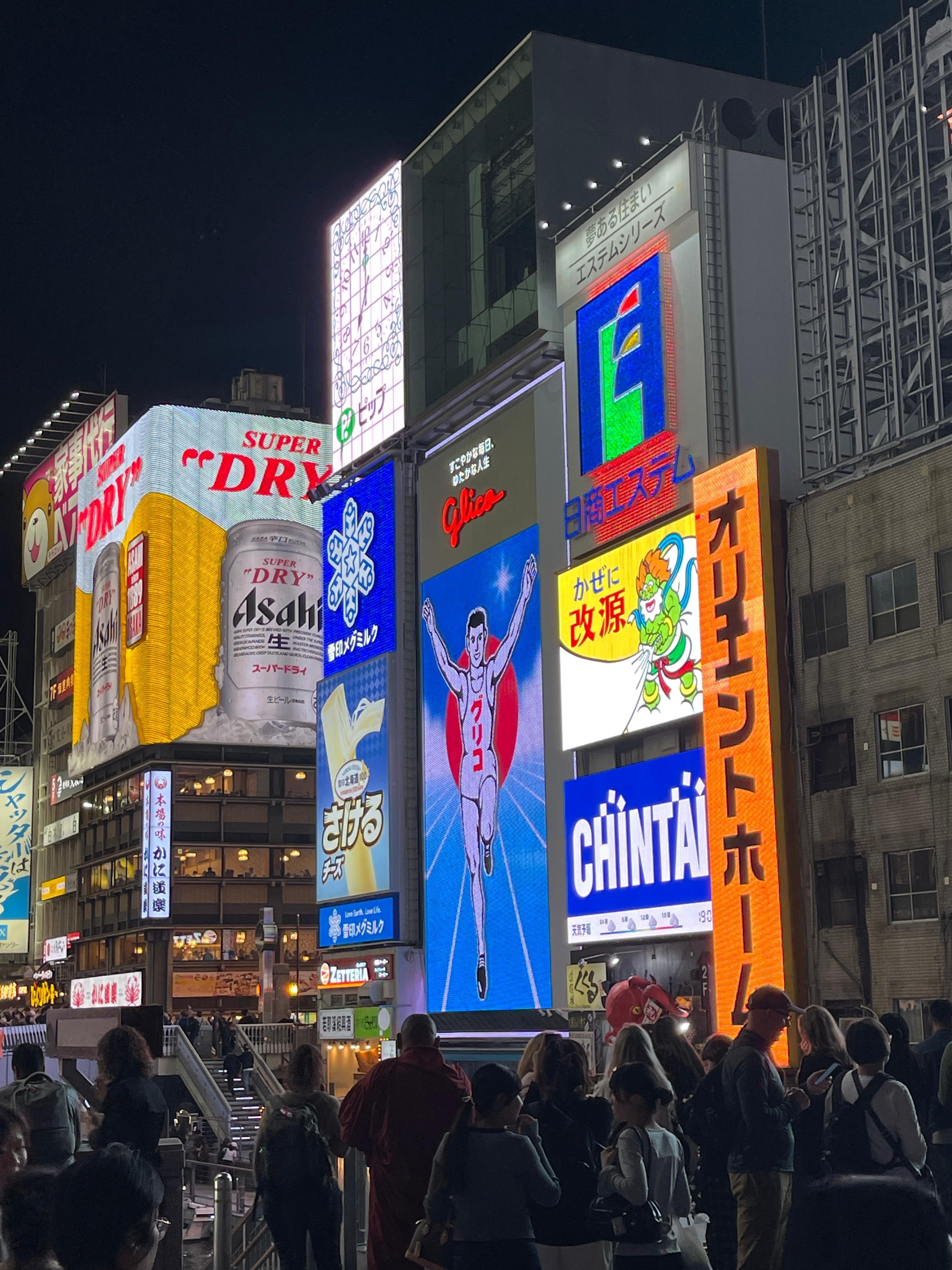 10 minute walk from hotel