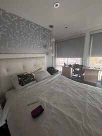 We love the big corner room!