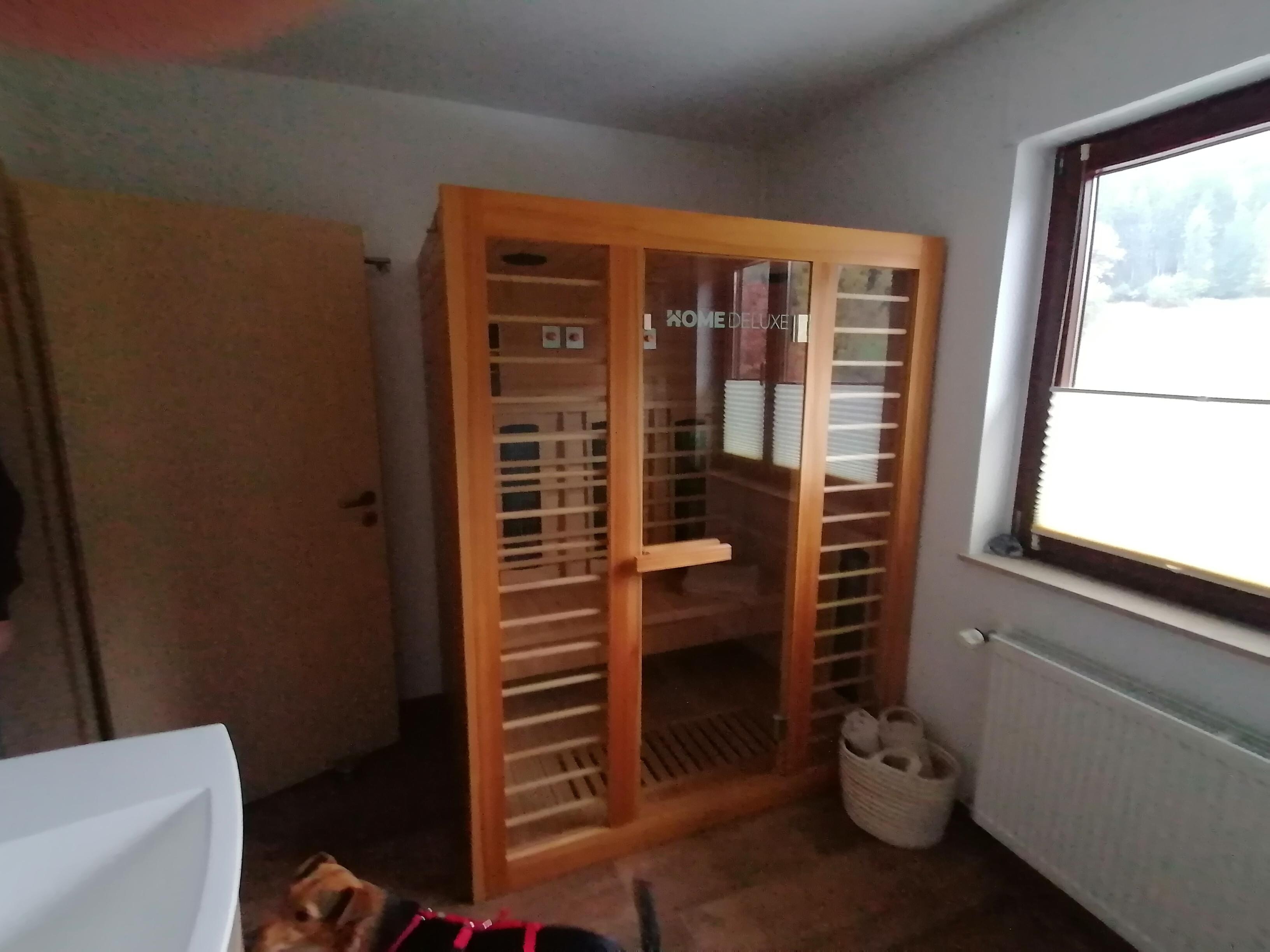 Infrarotkabine im Bad