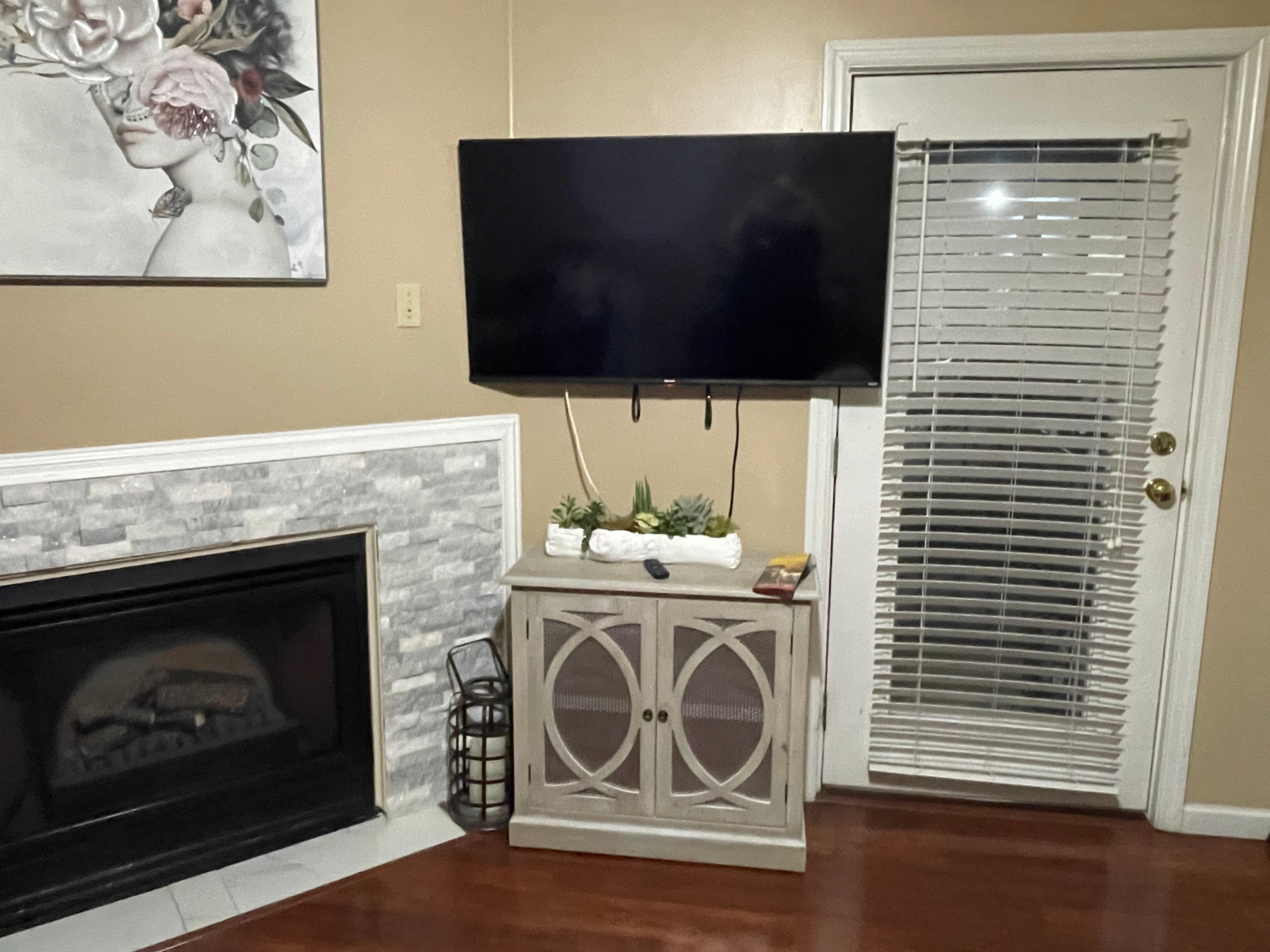 ROKU TV to relax with in the evening. Cozy fireplace if it’s chilly.