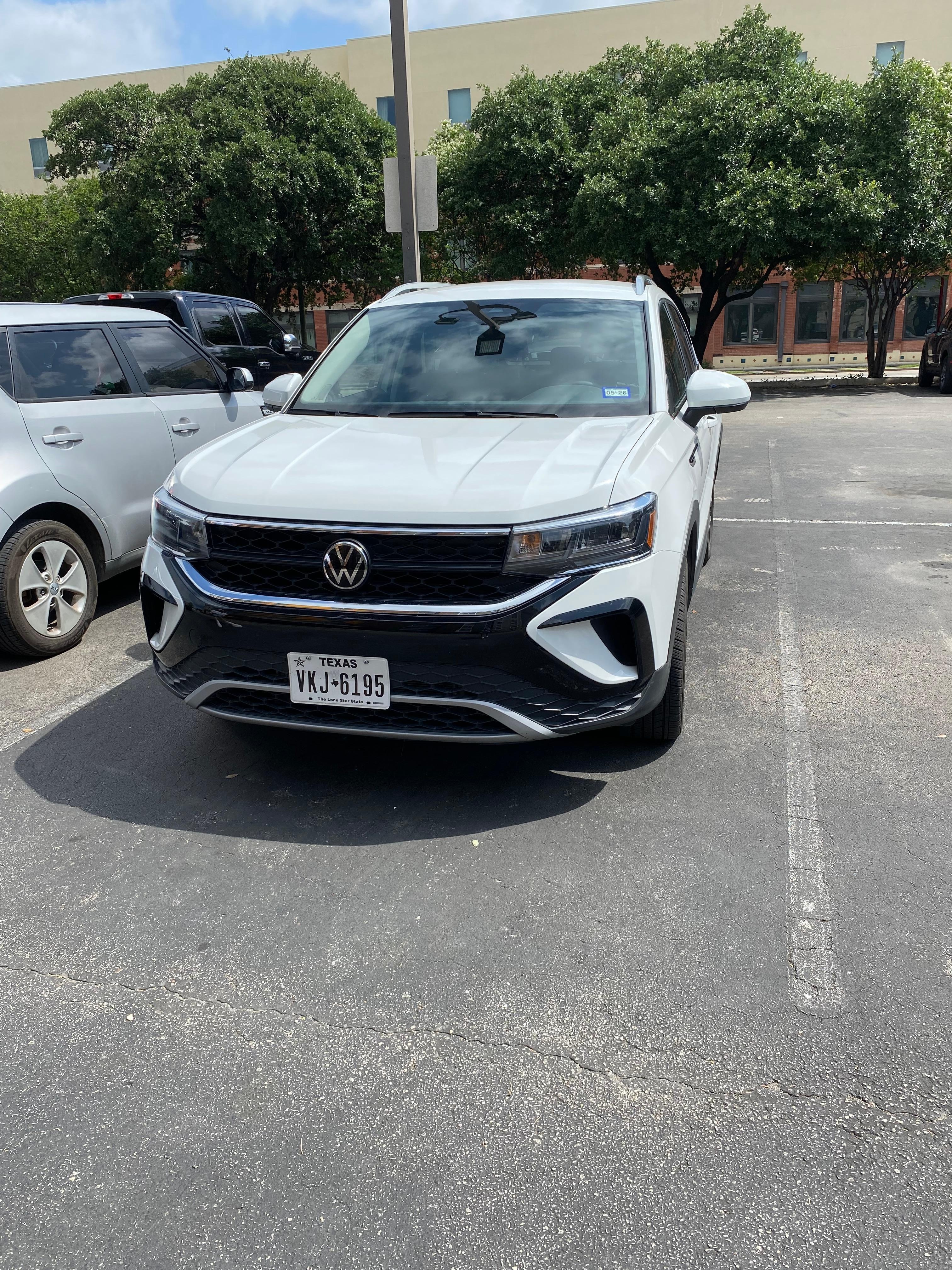 Our rental in the Laquinta Inn Parking Lot