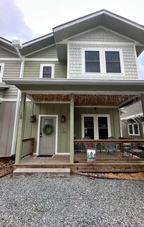 Front of home ample parking for 2 vehicles