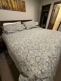 Master bedroom king bed