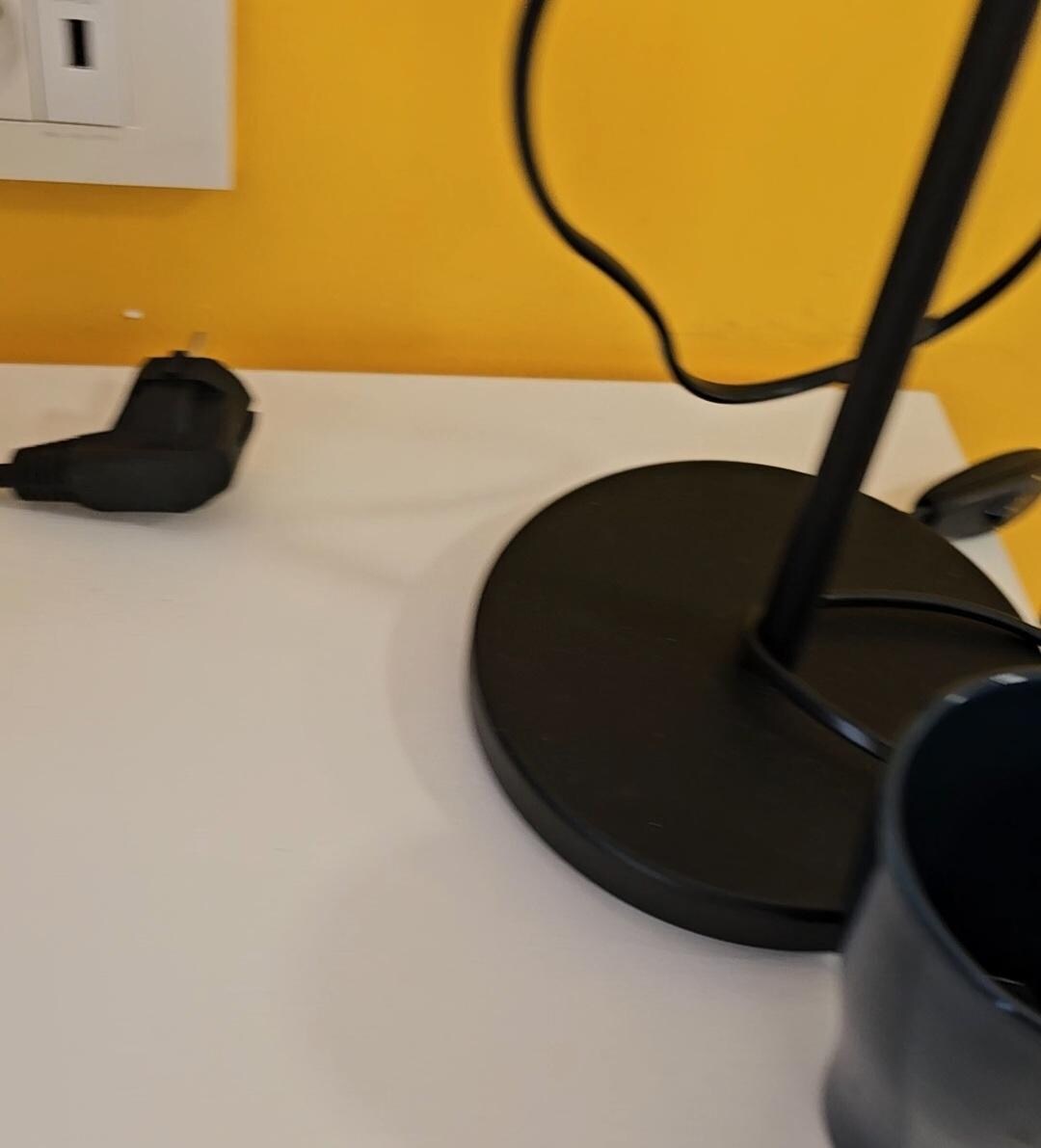 Dirty table