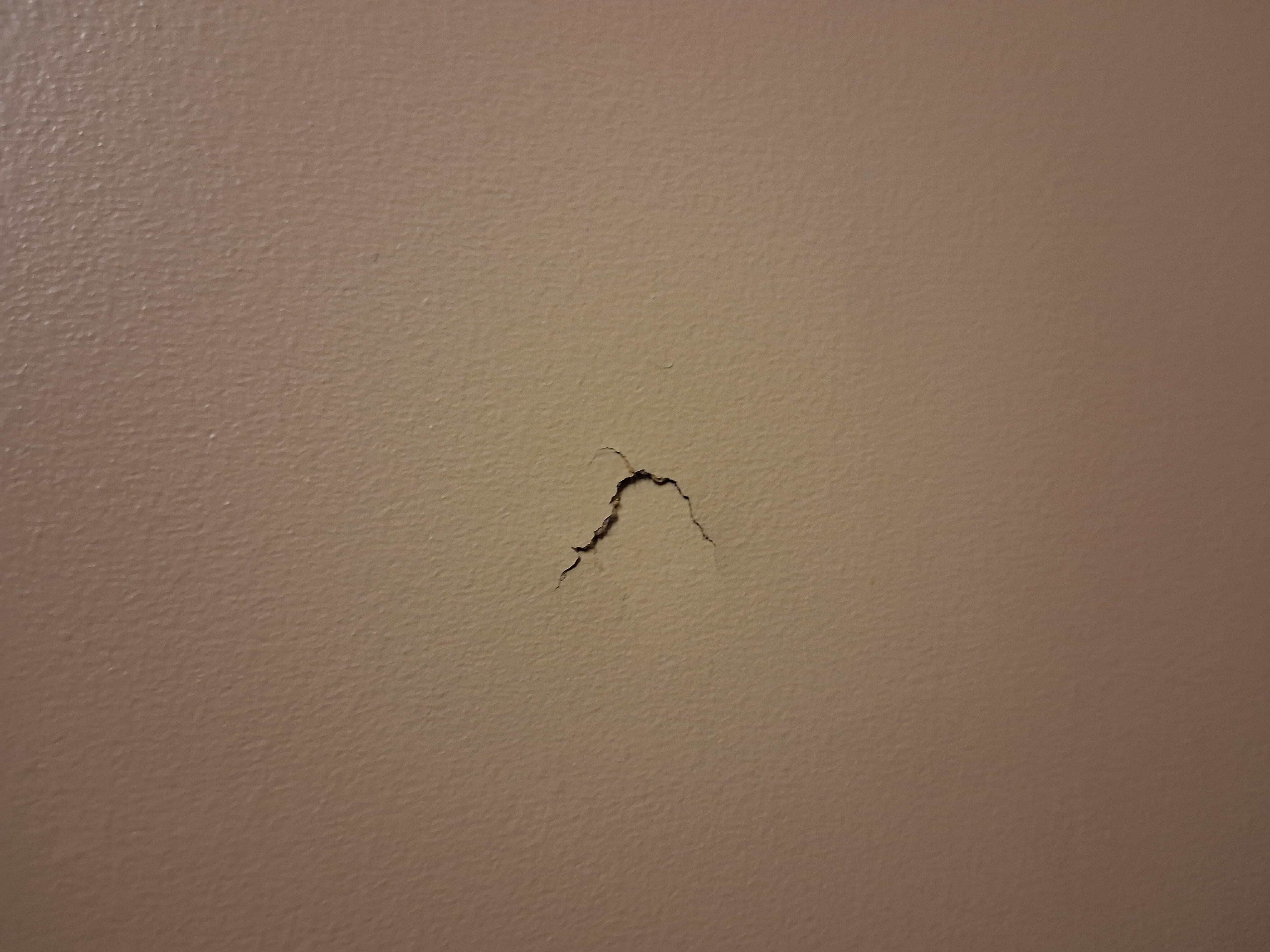 this is just another example of what I had to contend with.  the door to the closet. damaged.  needing repair.  as did the standing water in the tub.  .one notable person us named Peter.  who did take time to help with my booking..he was exceptional.