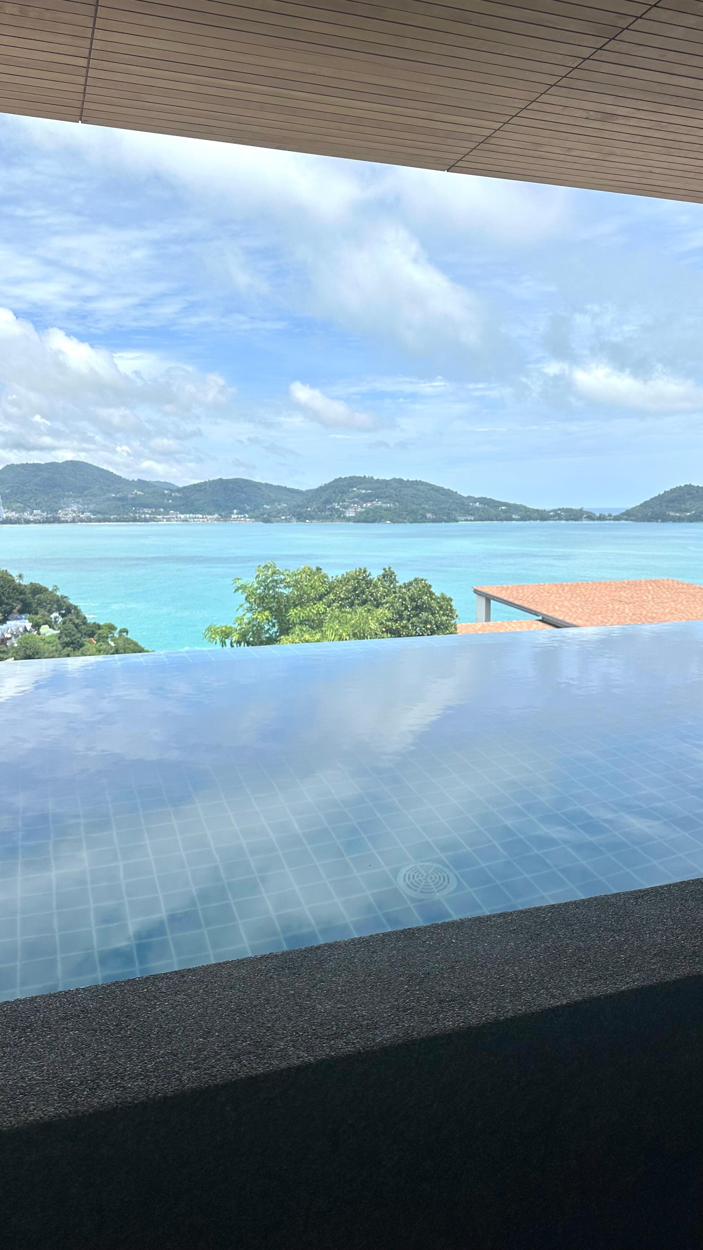 Ocean view suite