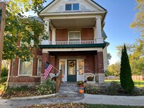 Beautiful home, amazing woodwork