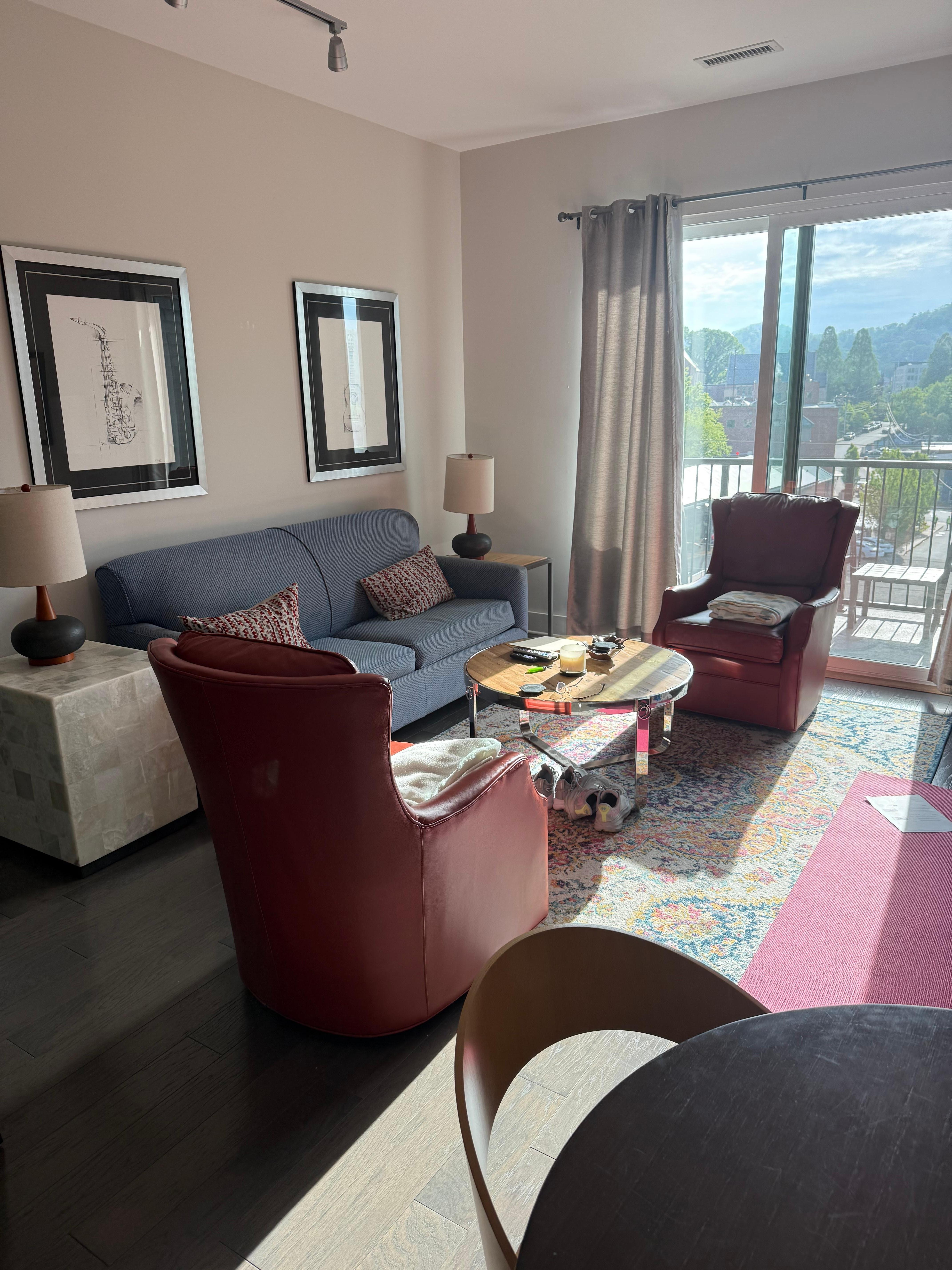 Roomy sitting area