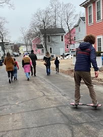 The park is only a few blocks away.