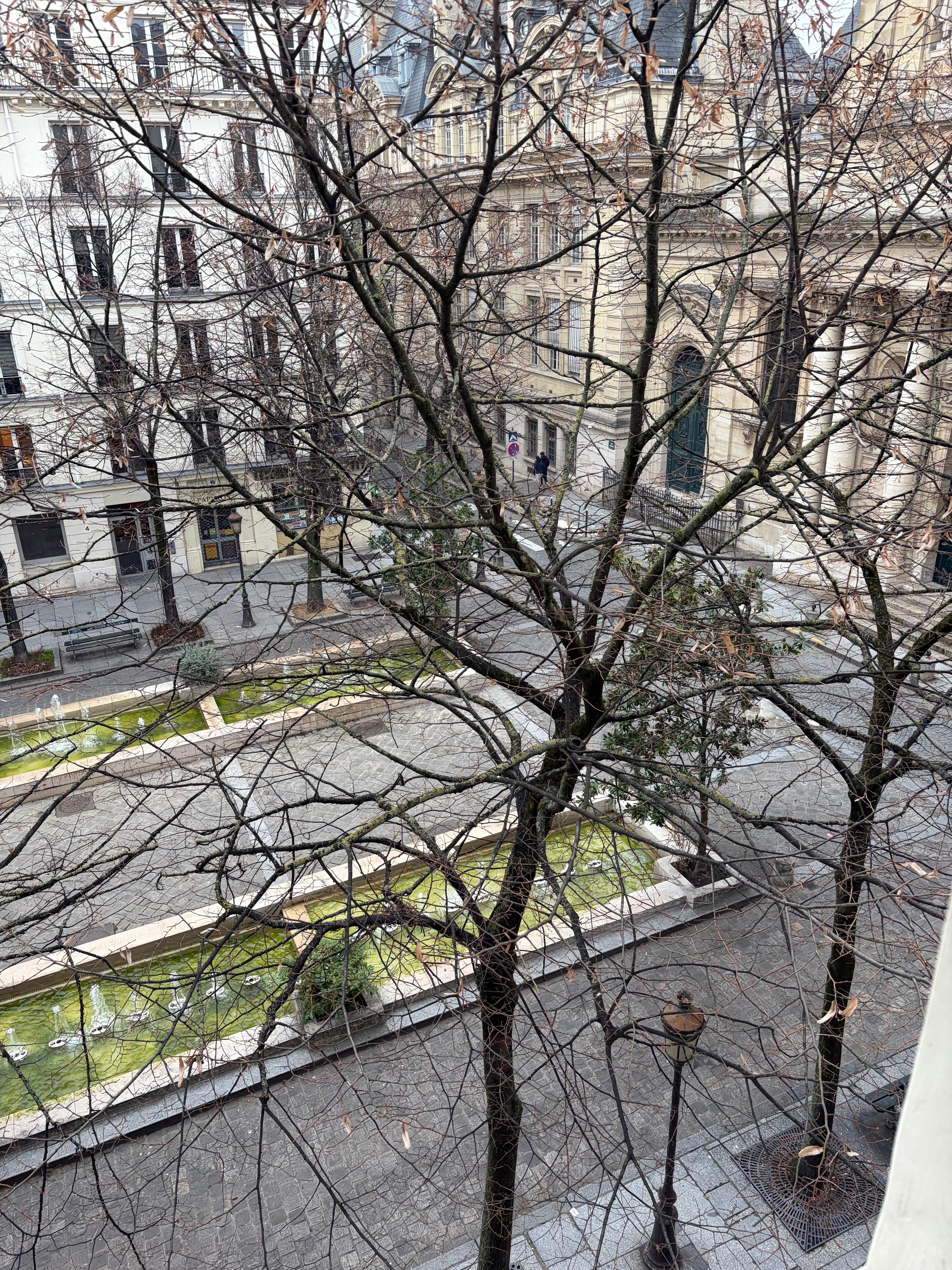 Welcoming no matter what the season