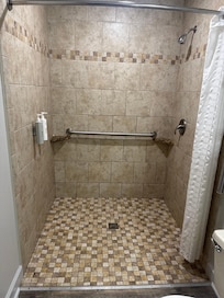 Awesome shower!
