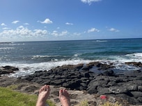 Late morning Sunni g down by the breakwall