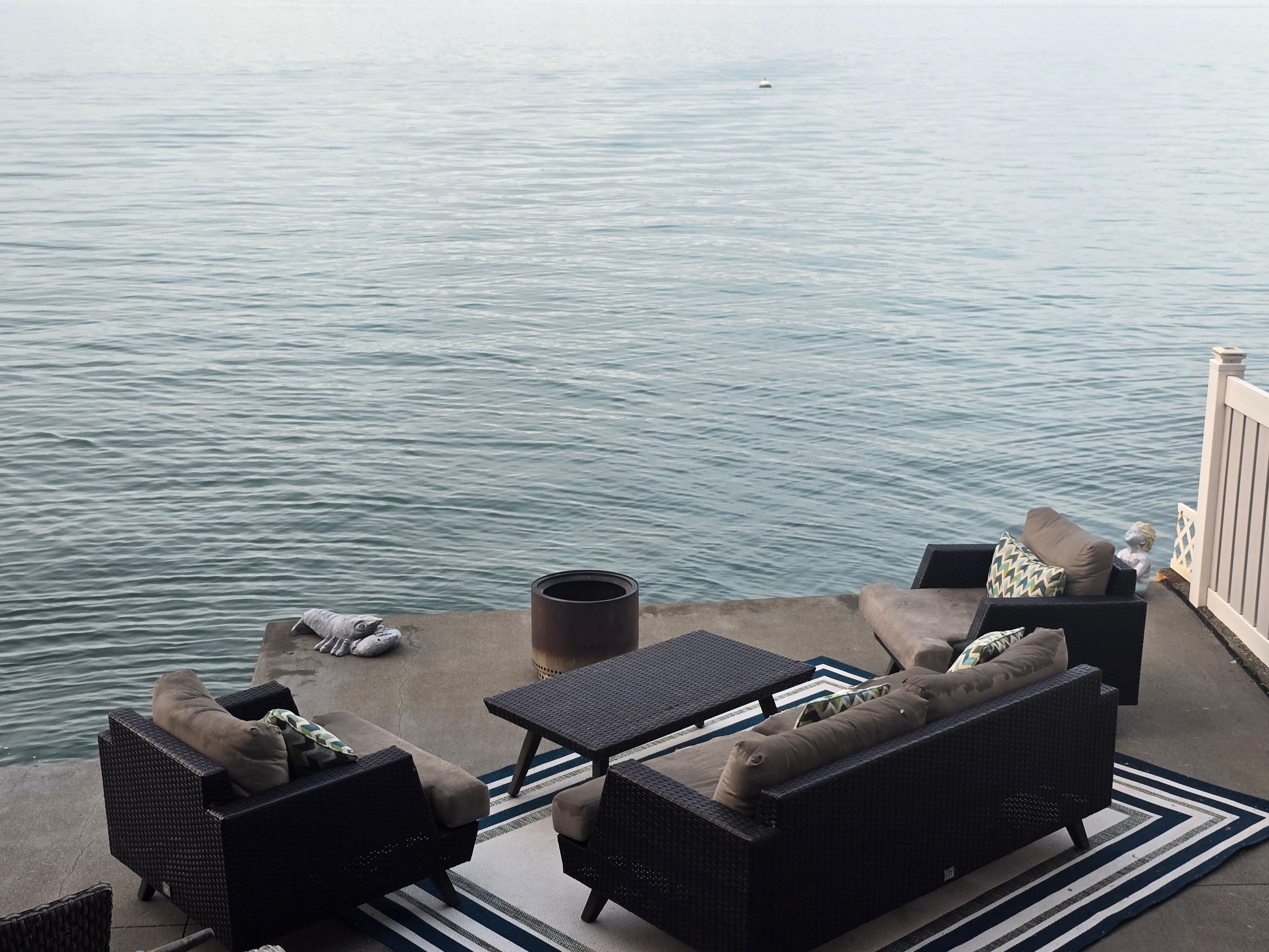 Amazing waterfront retreat! 