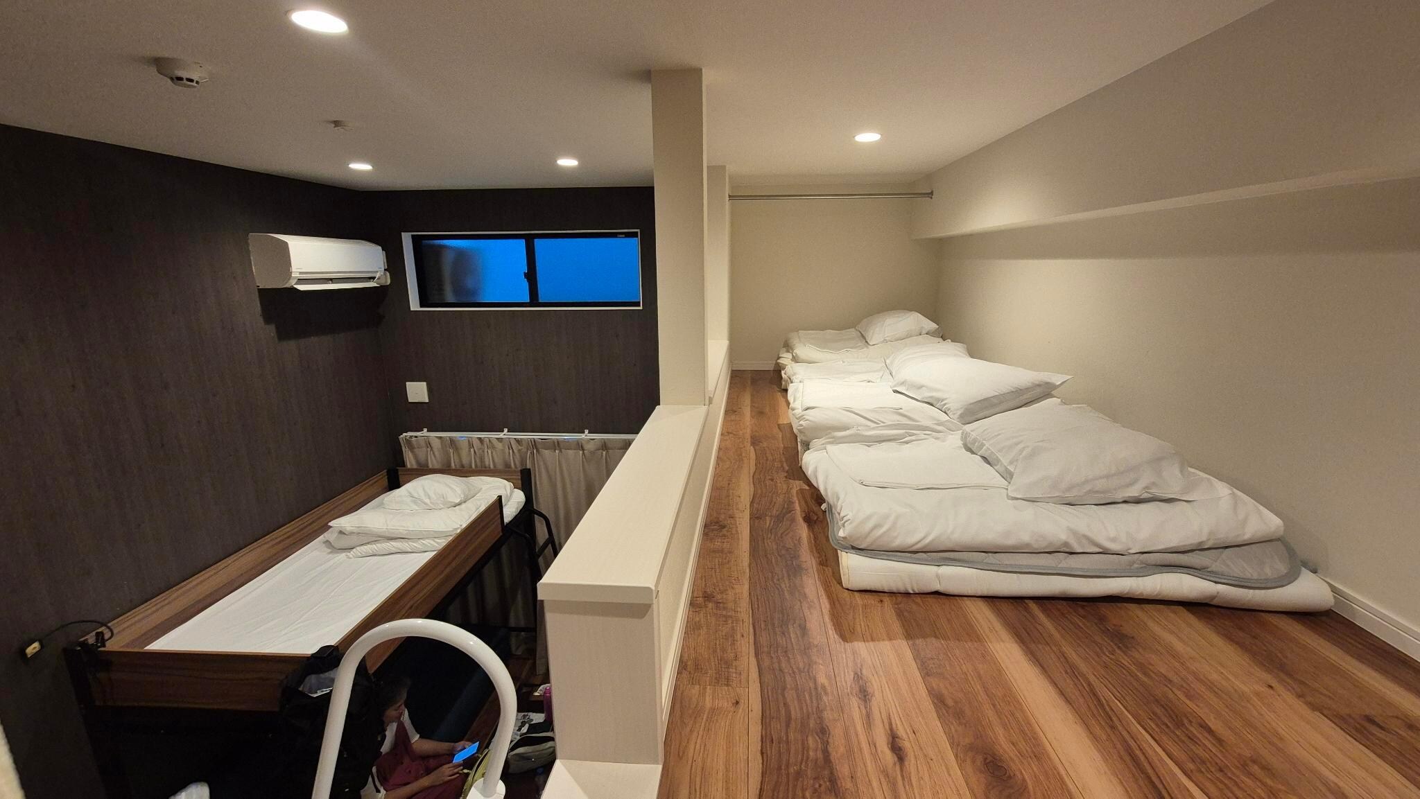 where I stayed, clearly, it is a standard room.