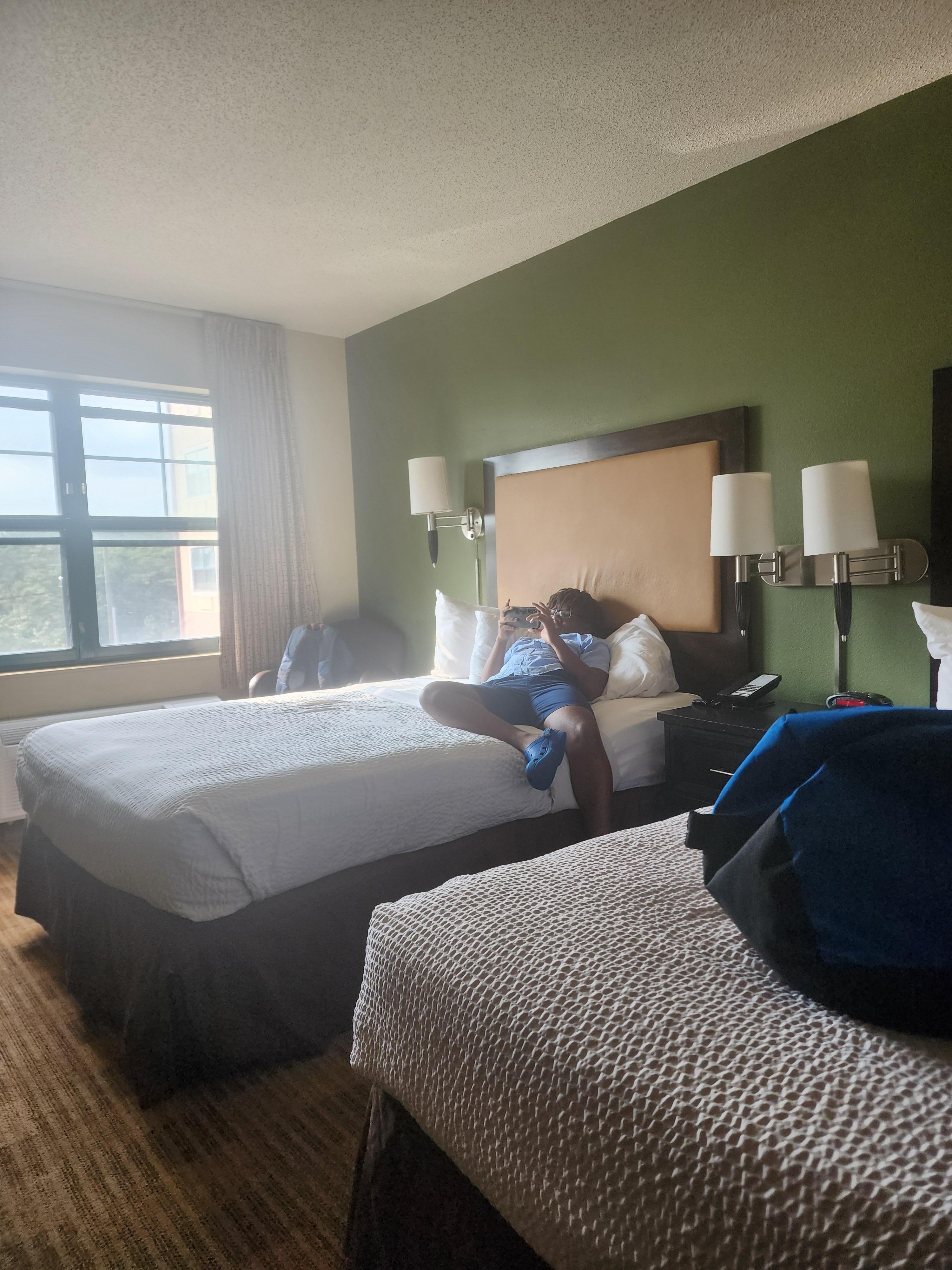 My son chillen in the hotel before we got our day started