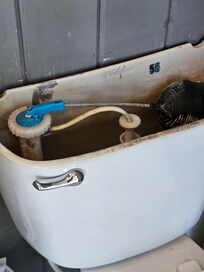 Toilet in front bedroo.