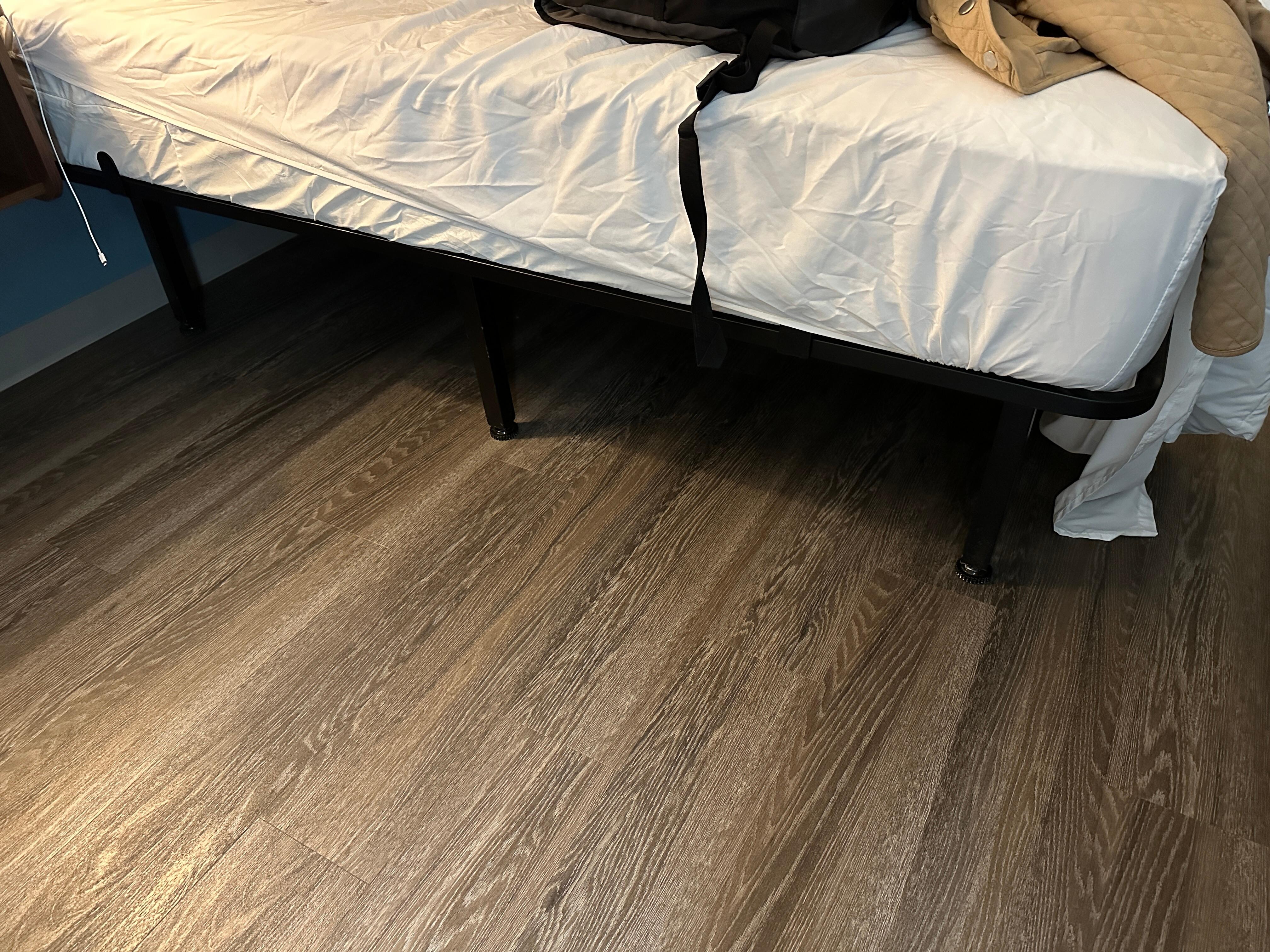Cheap bedframe and matress