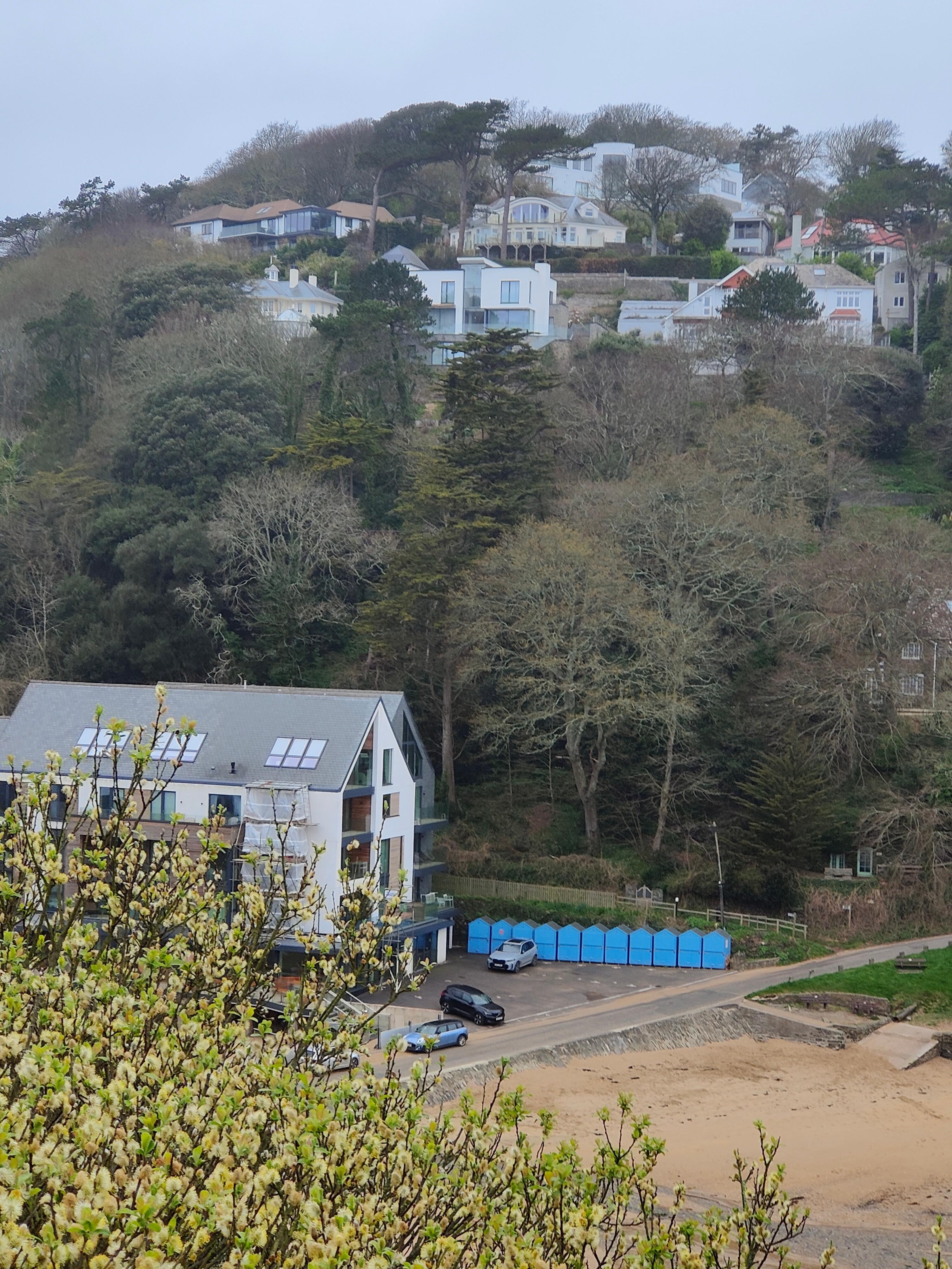 Hotel view from the bench.
