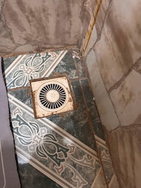 Filth all over the place