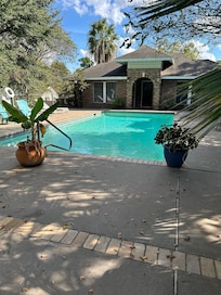 Pool also included outdoor kitchen space