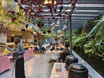 Breakfast area