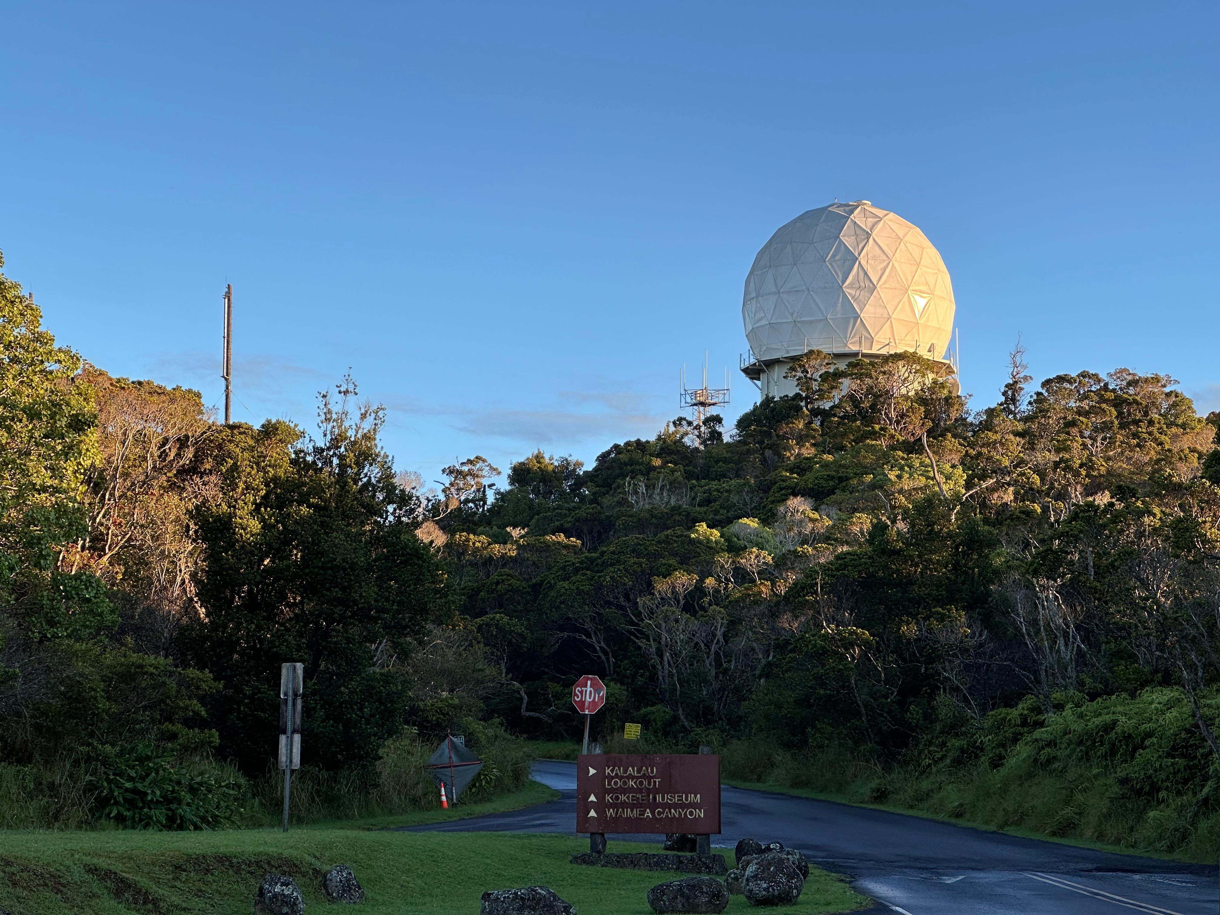 Cool National Guard radar station in the Waimea Canyon state park
