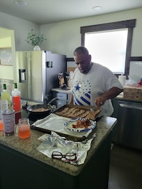 Has everything we needed for Pawpaw to cook breakfast